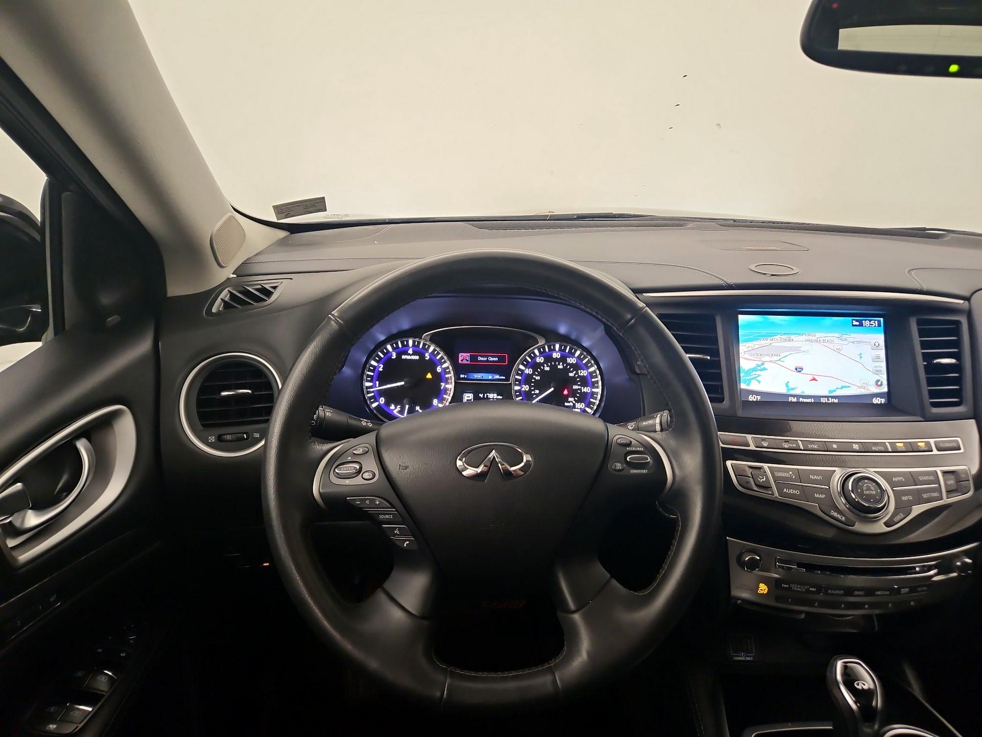 Thumbnail: 2020 INFINITI QX60 - 10