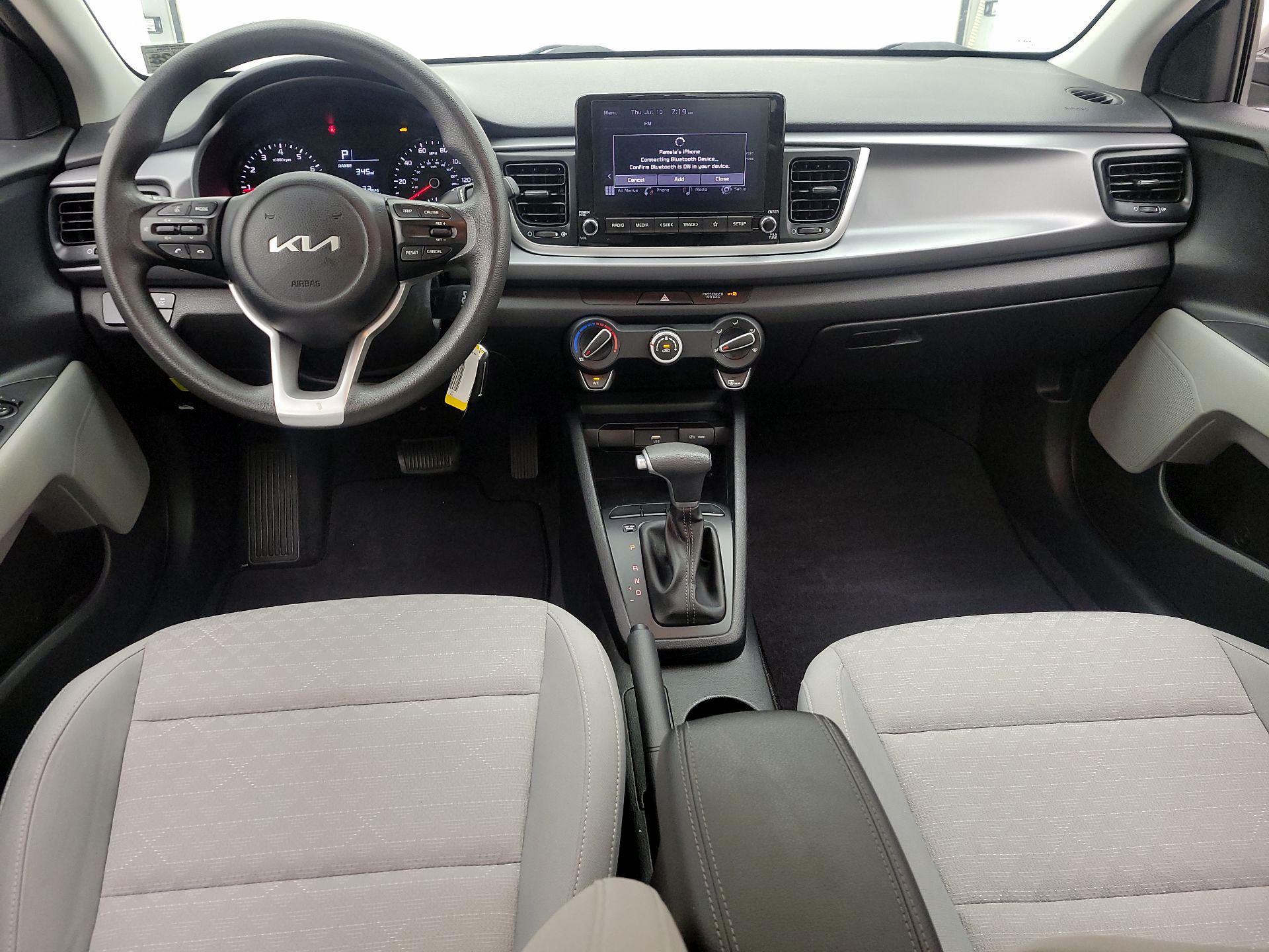 Thumbnail: 2023 Kia Rio - 9