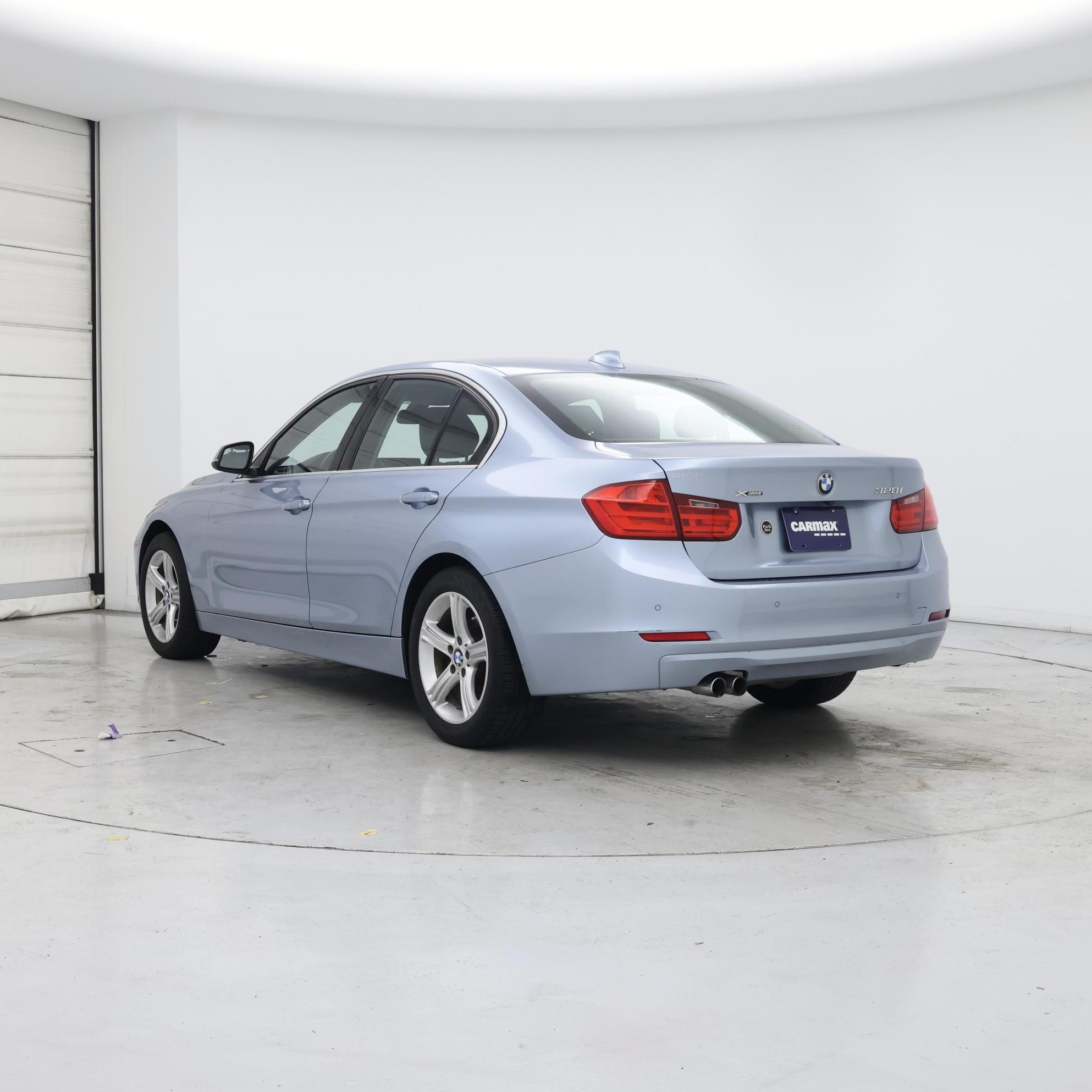 Thumbnail: 2015 BMW 3 Series - 2