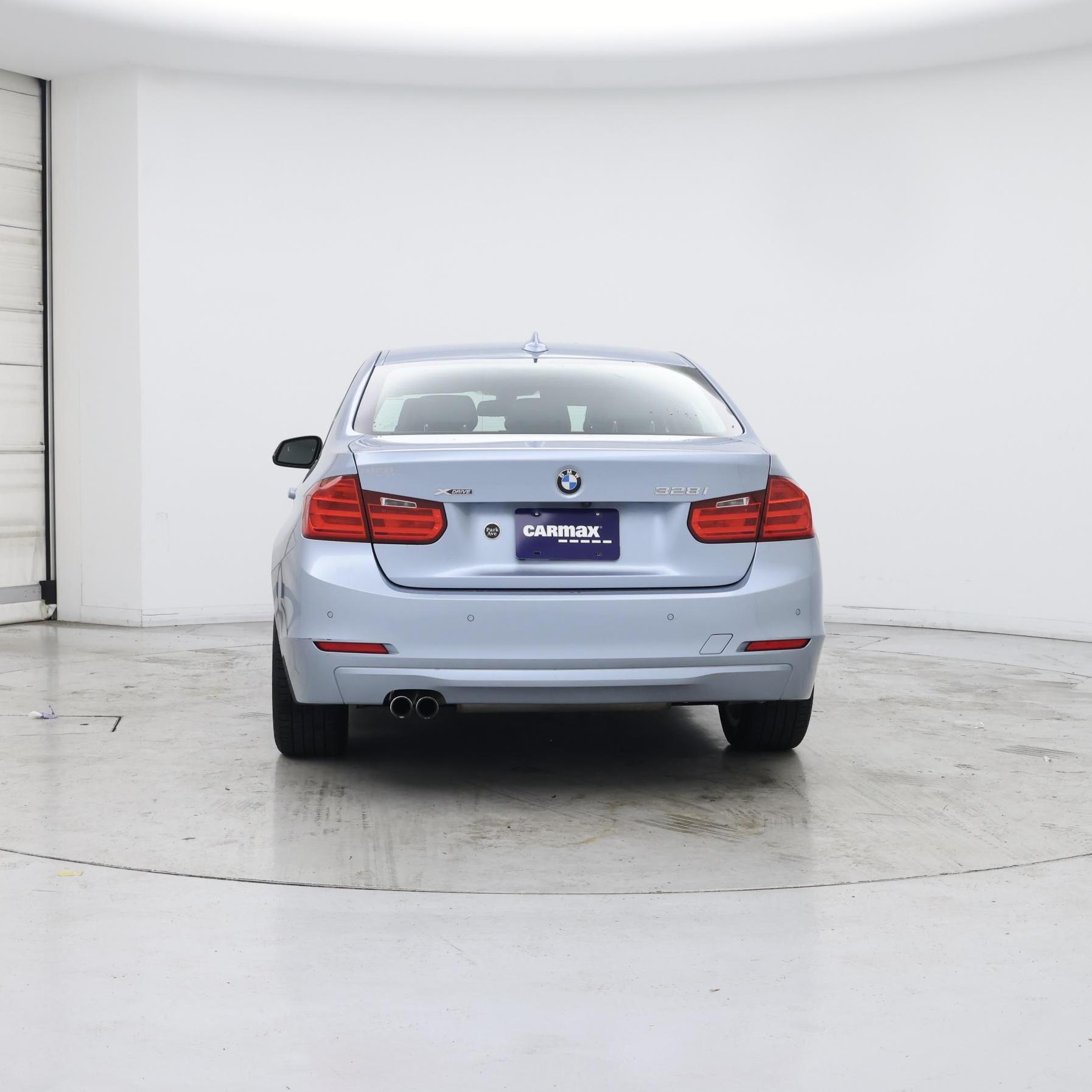 Thumbnail: 2015 BMW 3 Series - 6