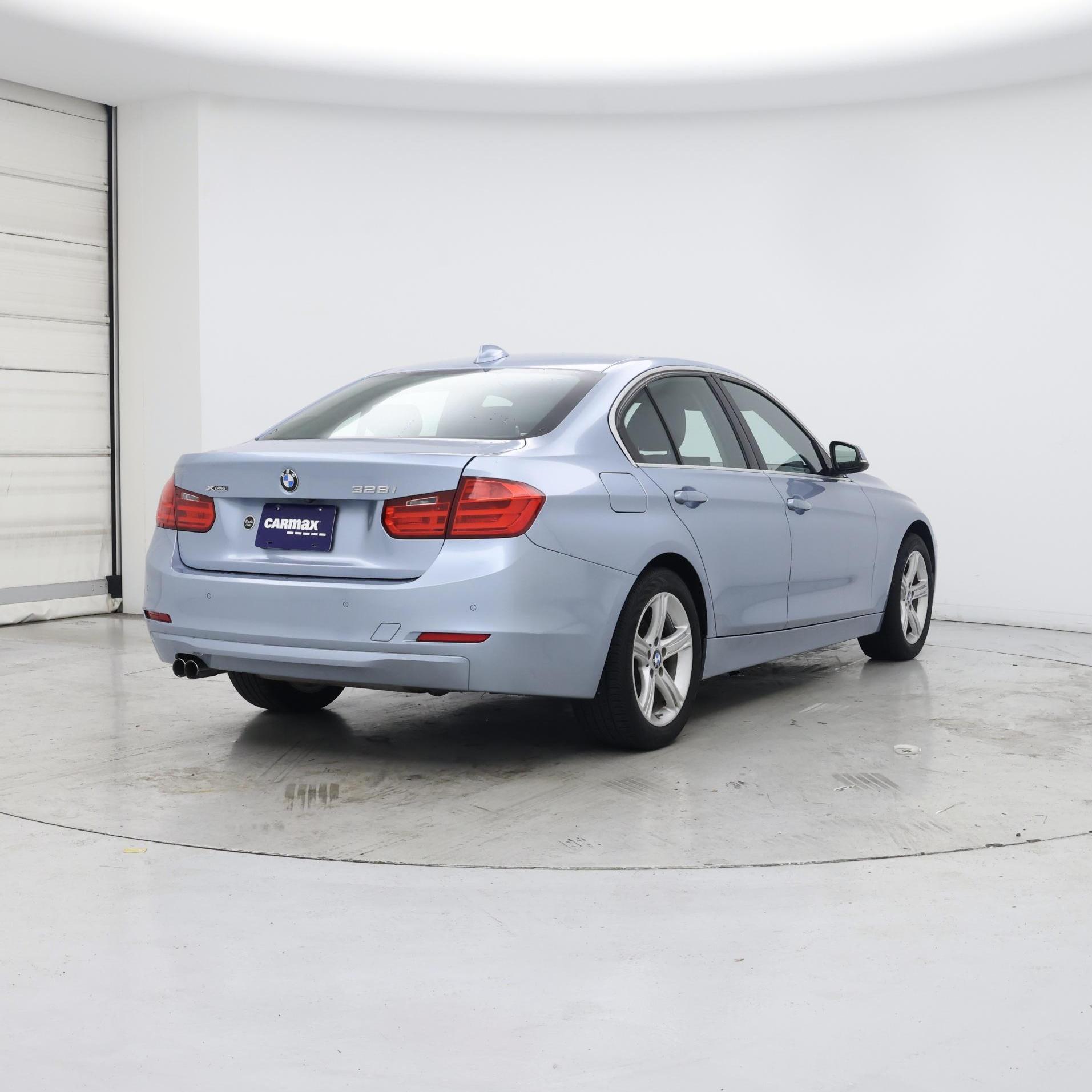 Thumbnail: 2015 BMW 3 Series - 8