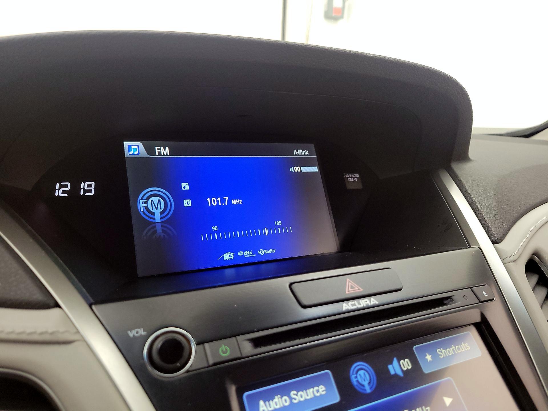 Thumbnail: 2015 Acura RLX - 14