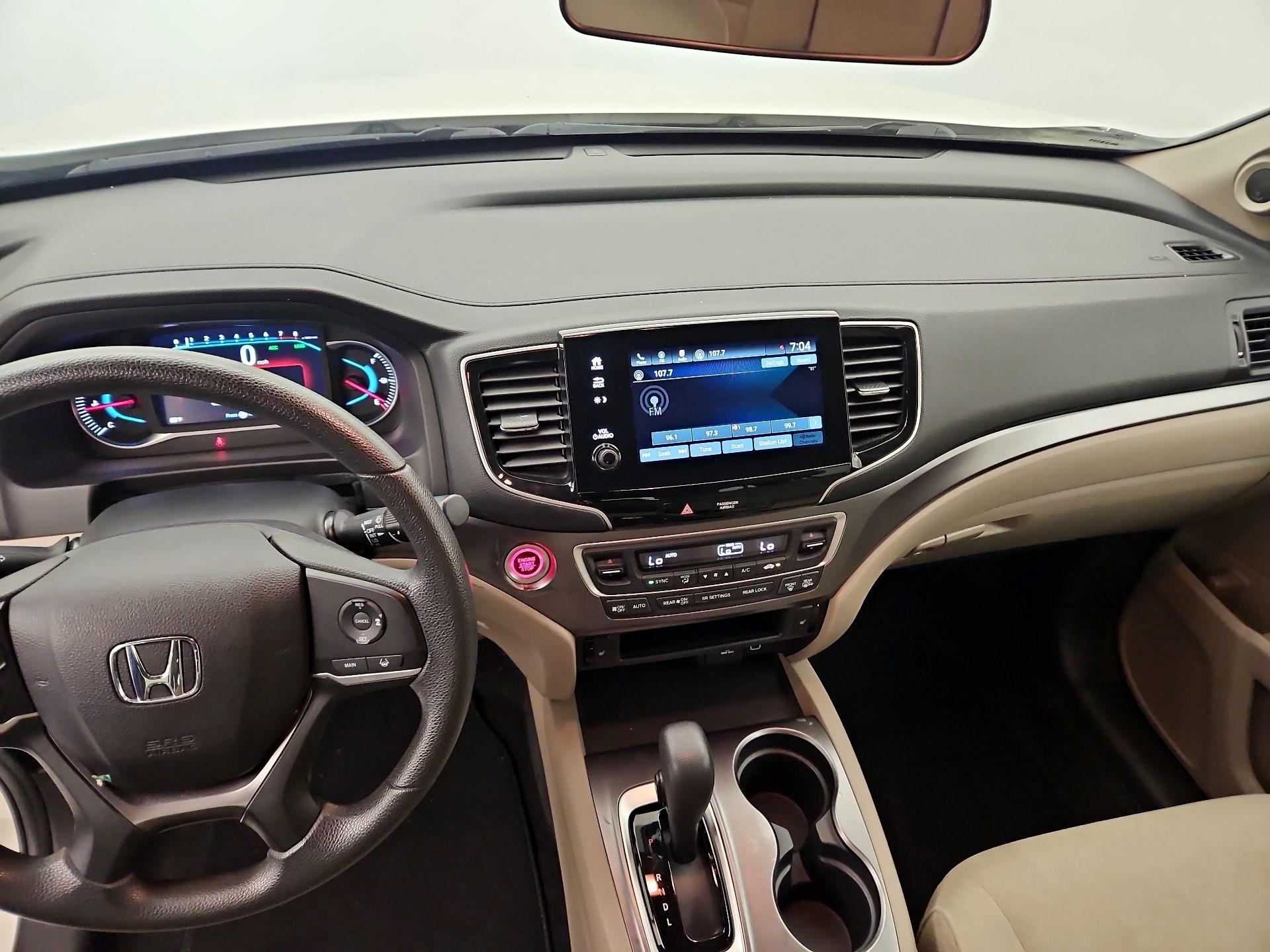 Thumbnail: 2019 Honda Pilot - 9