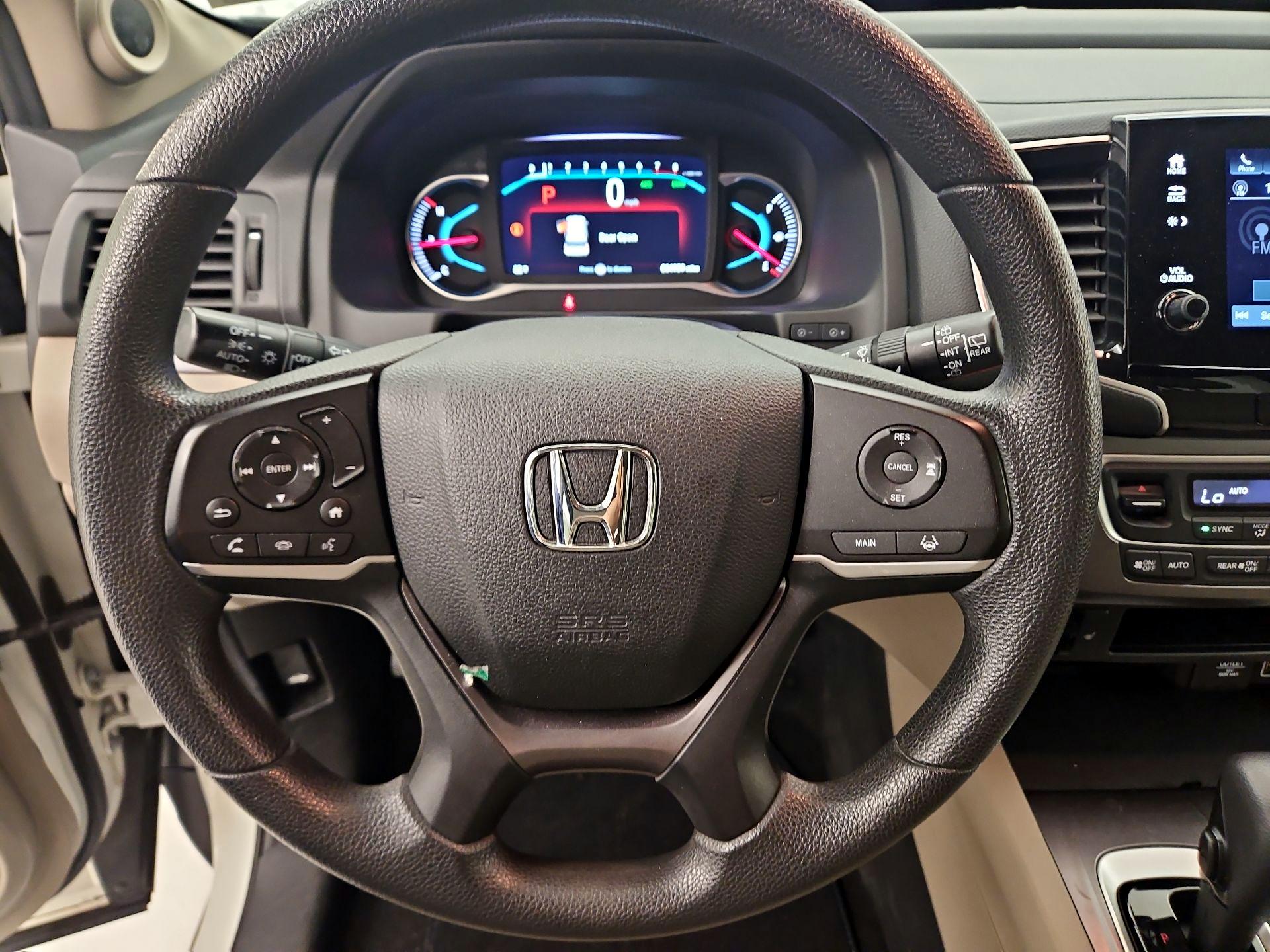 Thumbnail: 2019 Honda Pilot - 10