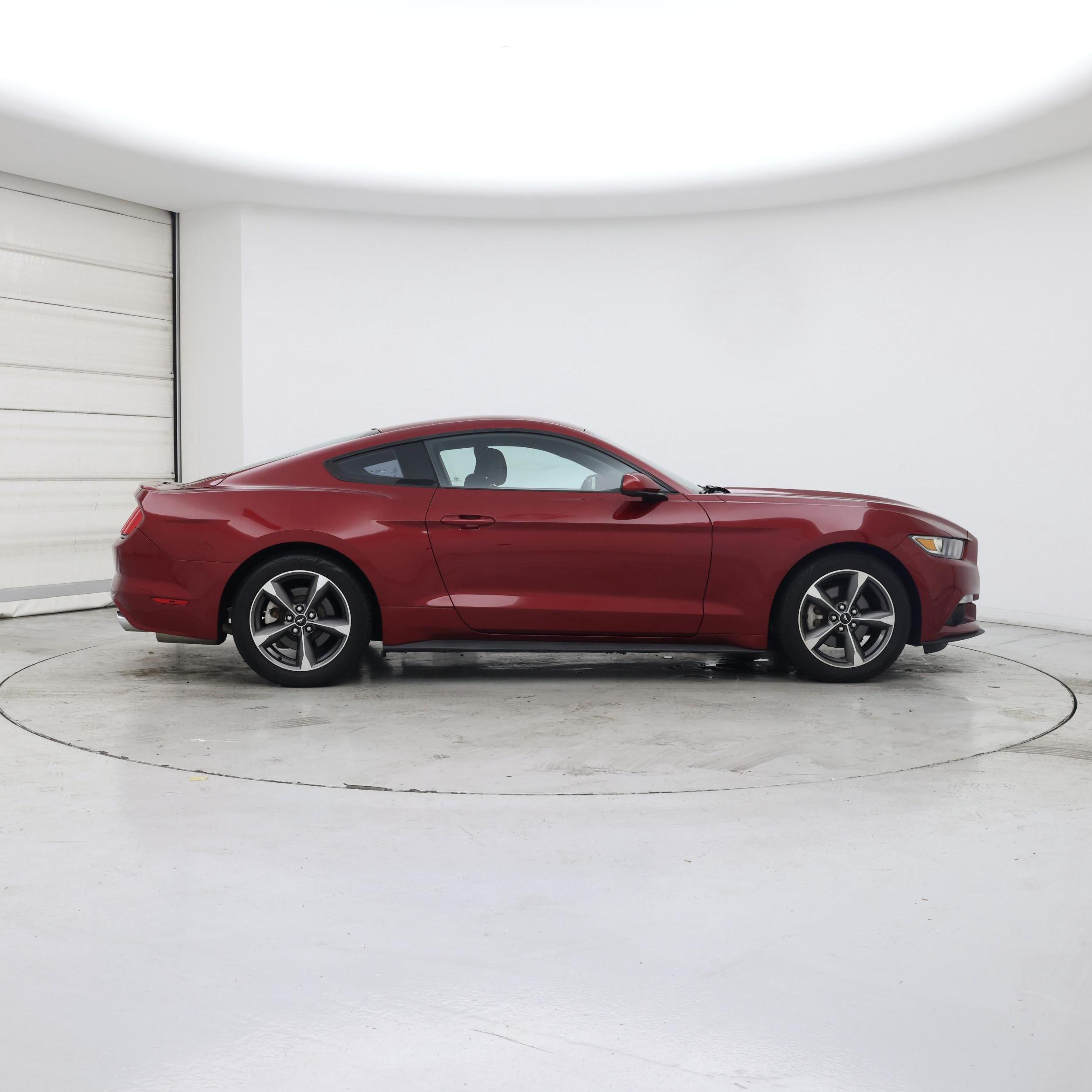 Thumbnail: 2016 Ford Mustang - 7
