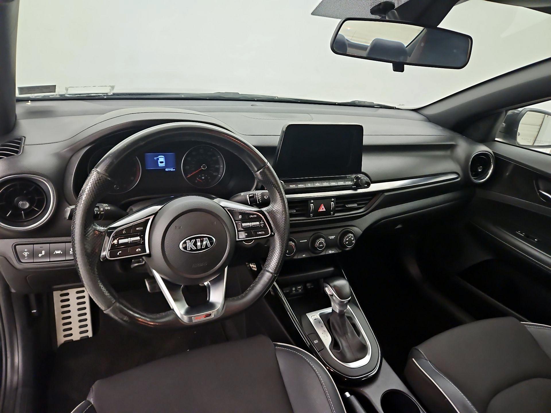Thumbnail: 2020 Kia Forte - 9