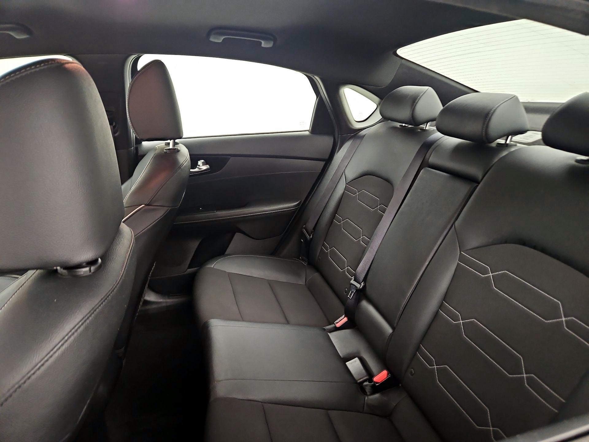 Thumbnail: 2020 Kia Forte - 19