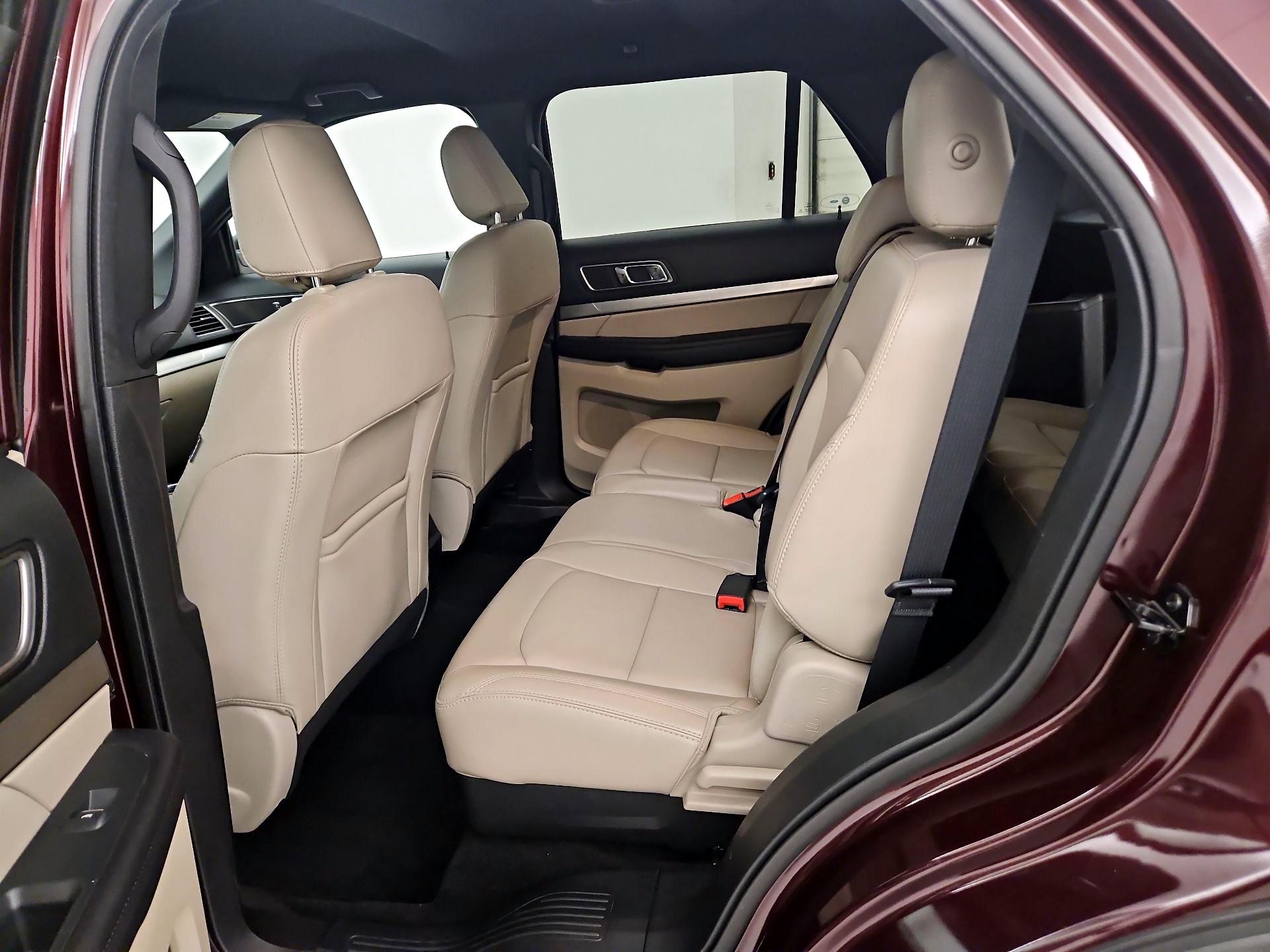 Thumbnail: 2019 Ford Explorer - 20