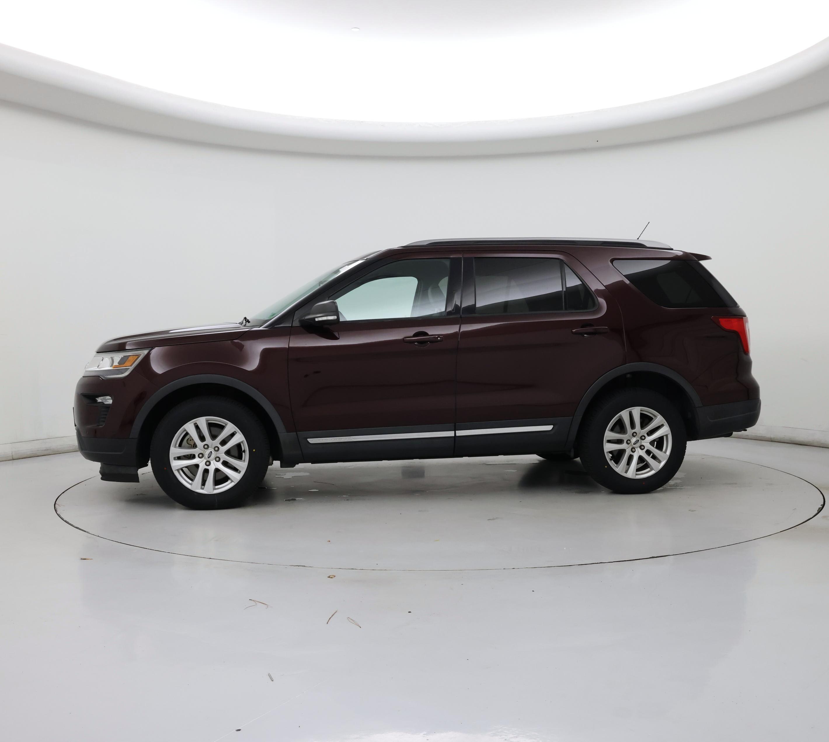 Thumbnail: 2019 Ford Explorer - 3