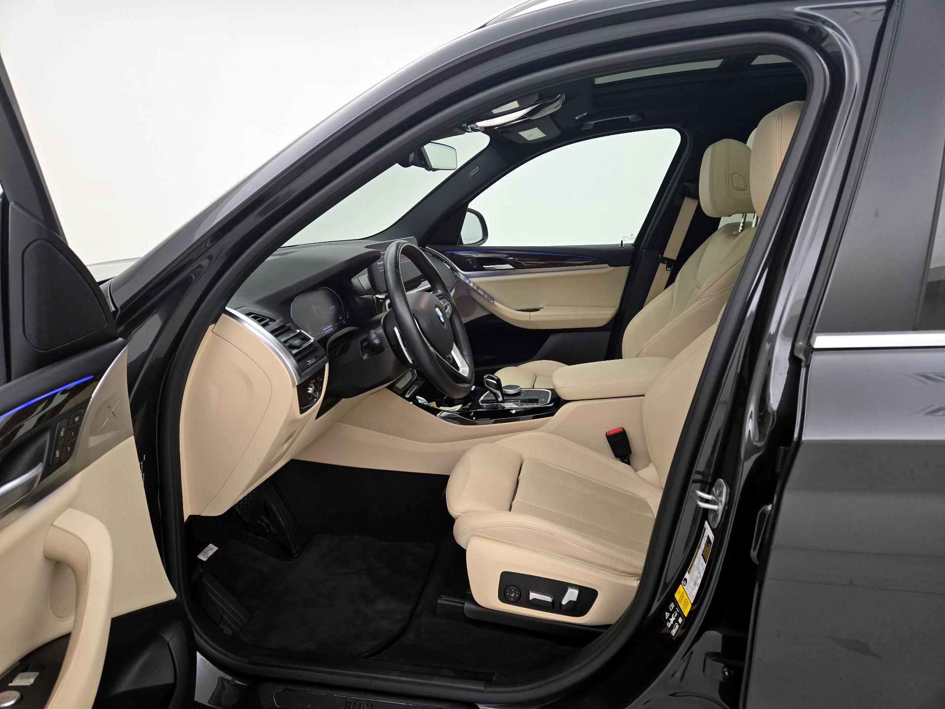 Thumbnail: 2022 BMW X3 - 11