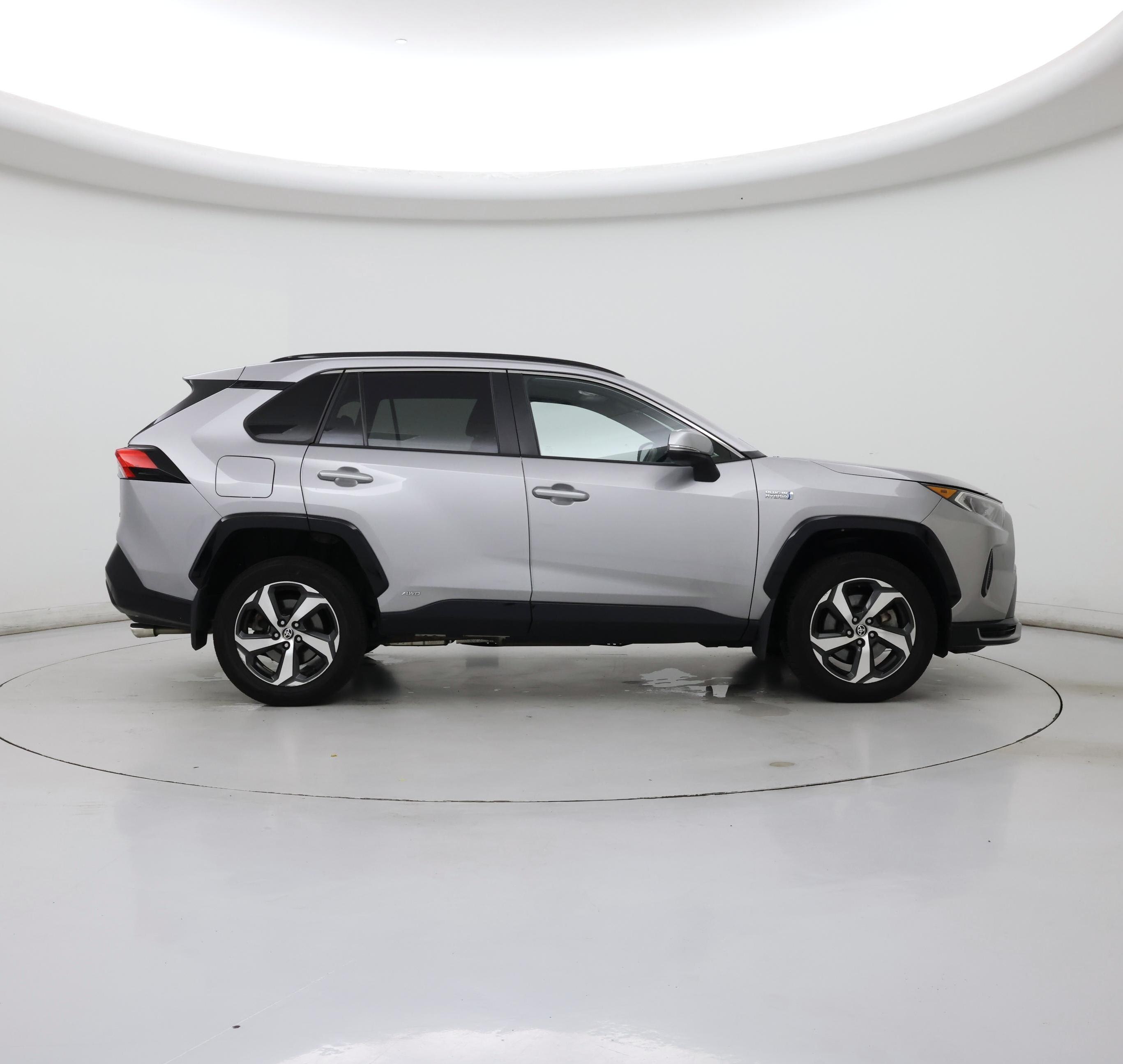 Thumbnail: 2021 Toyota RAV4 - 7