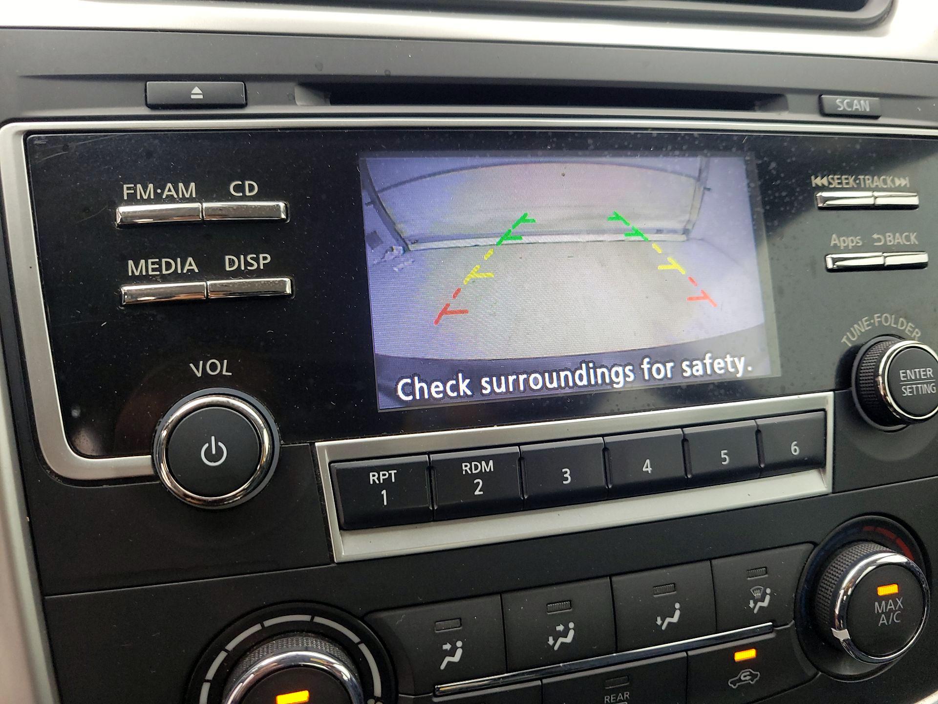 Thumbnail: 2016 Nissan Altima - 14