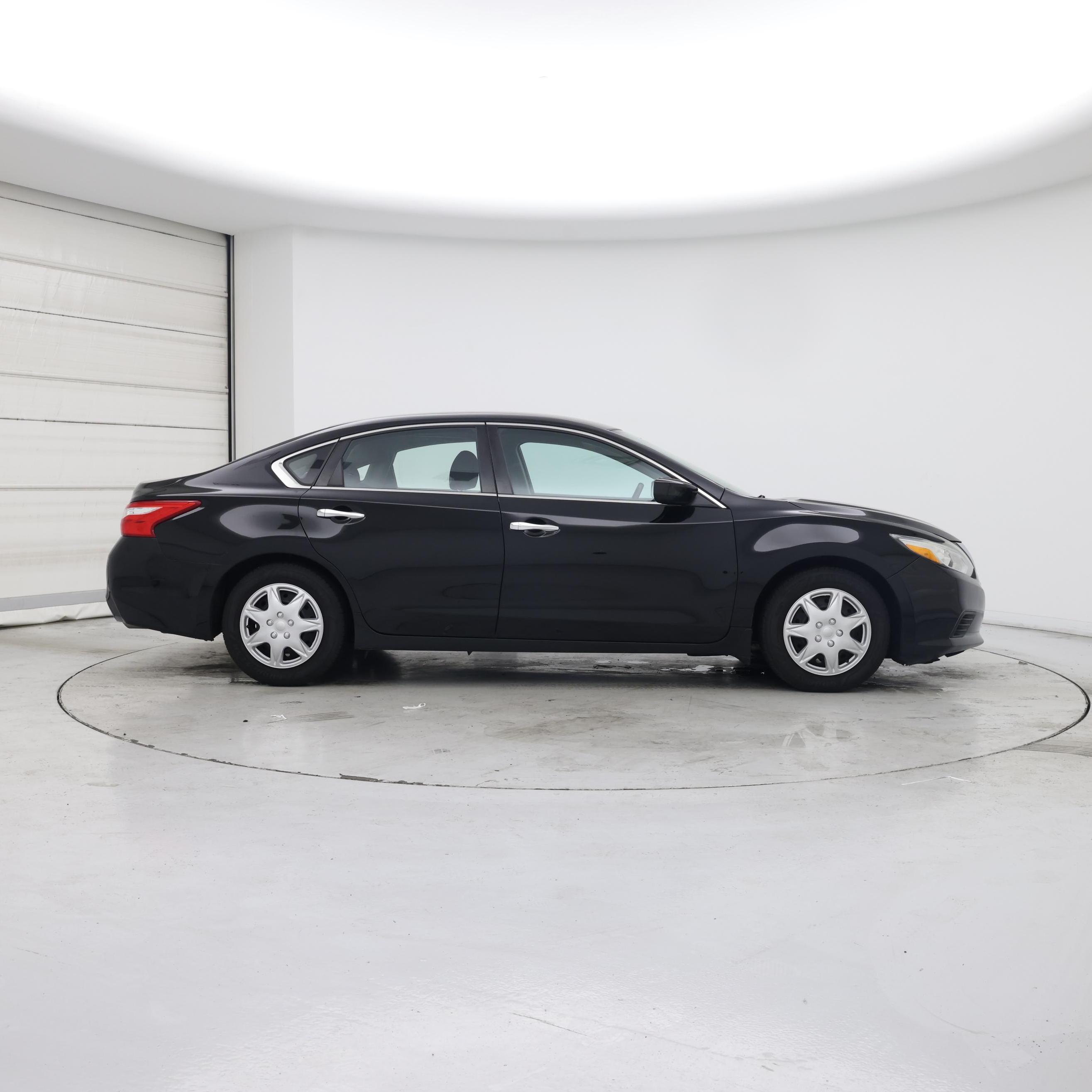 Thumbnail: 2016 Nissan Altima - 7