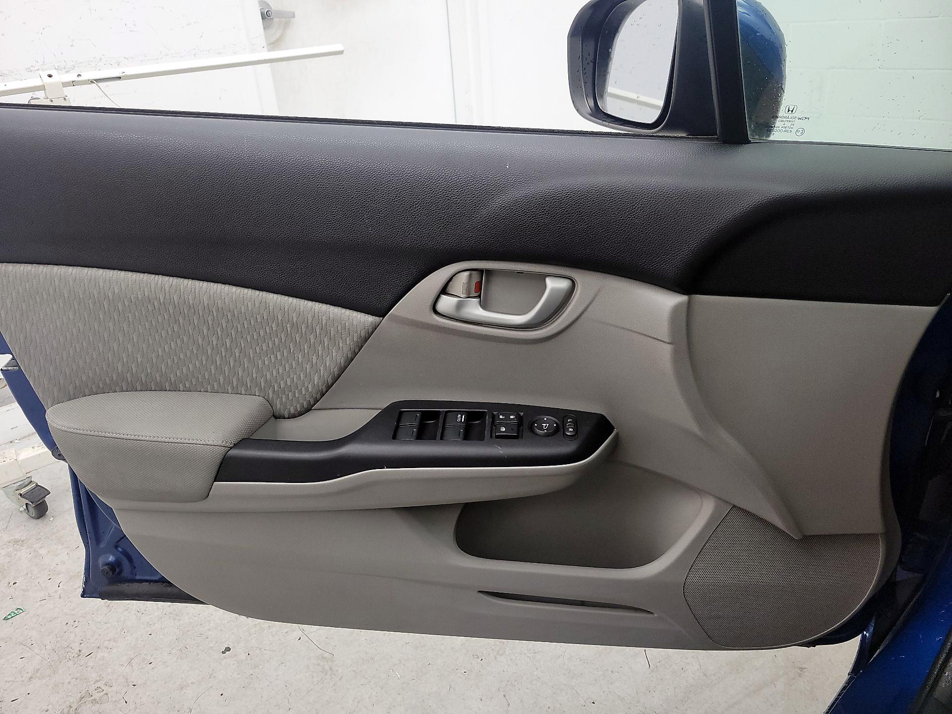 Thumbnail: 2014 Honda Civic - 12