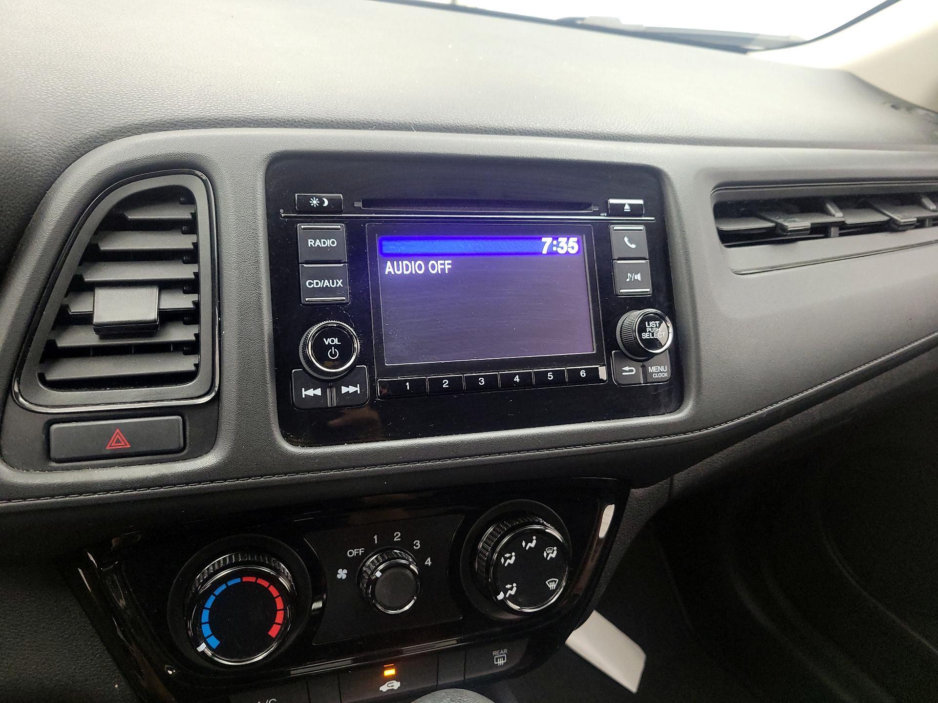 Thumbnail: 2018 Honda HR-V - 15