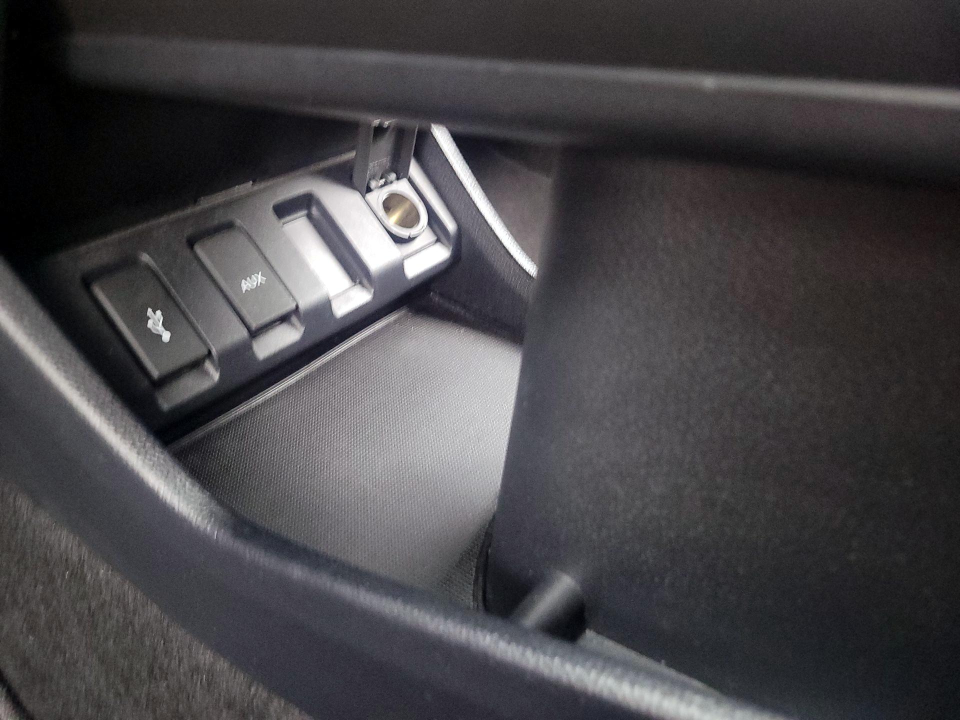 Thumbnail: 2018 Honda HR-V - 18