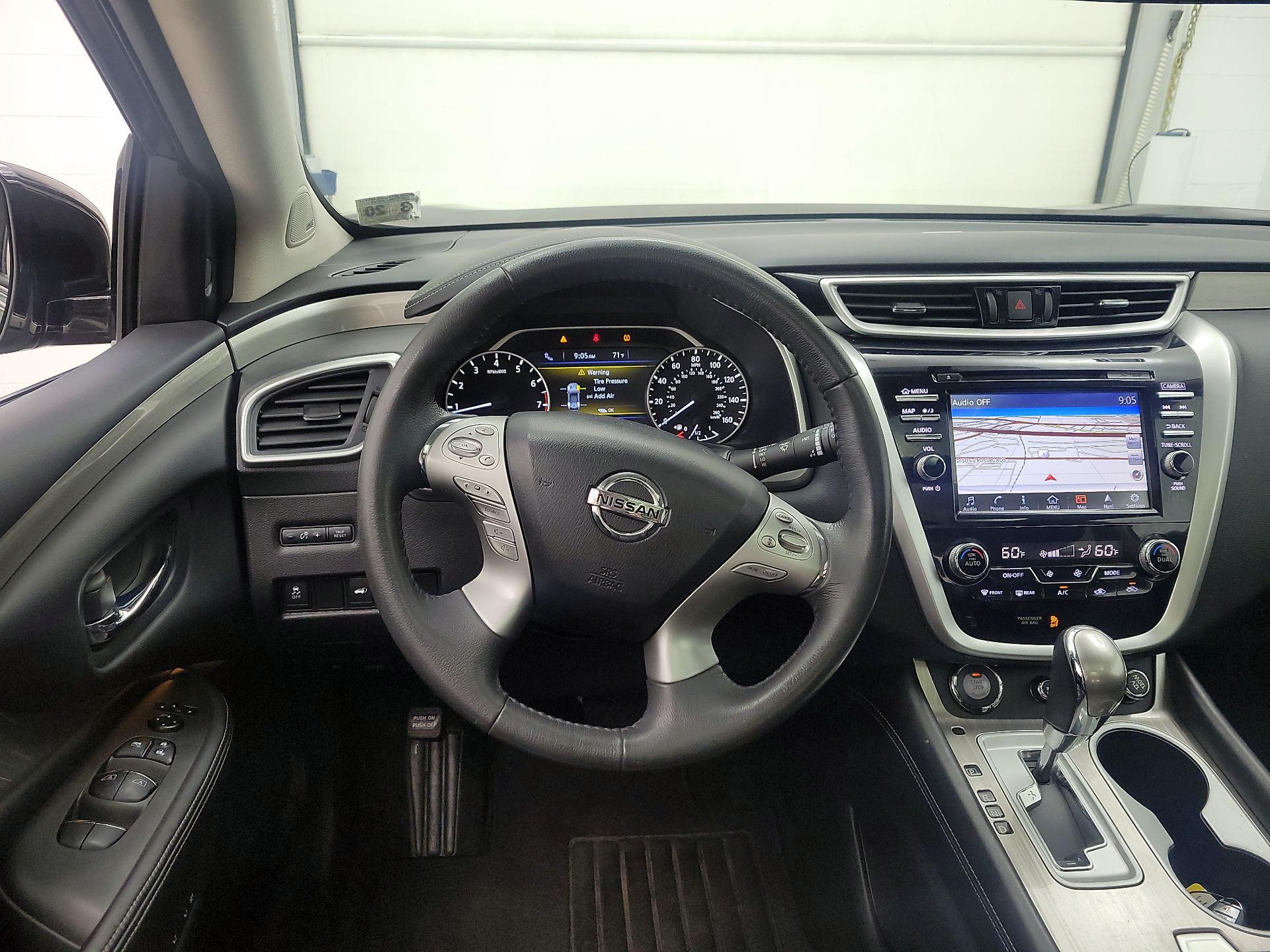Thumbnail: 2015 Nissan Murano - 10
