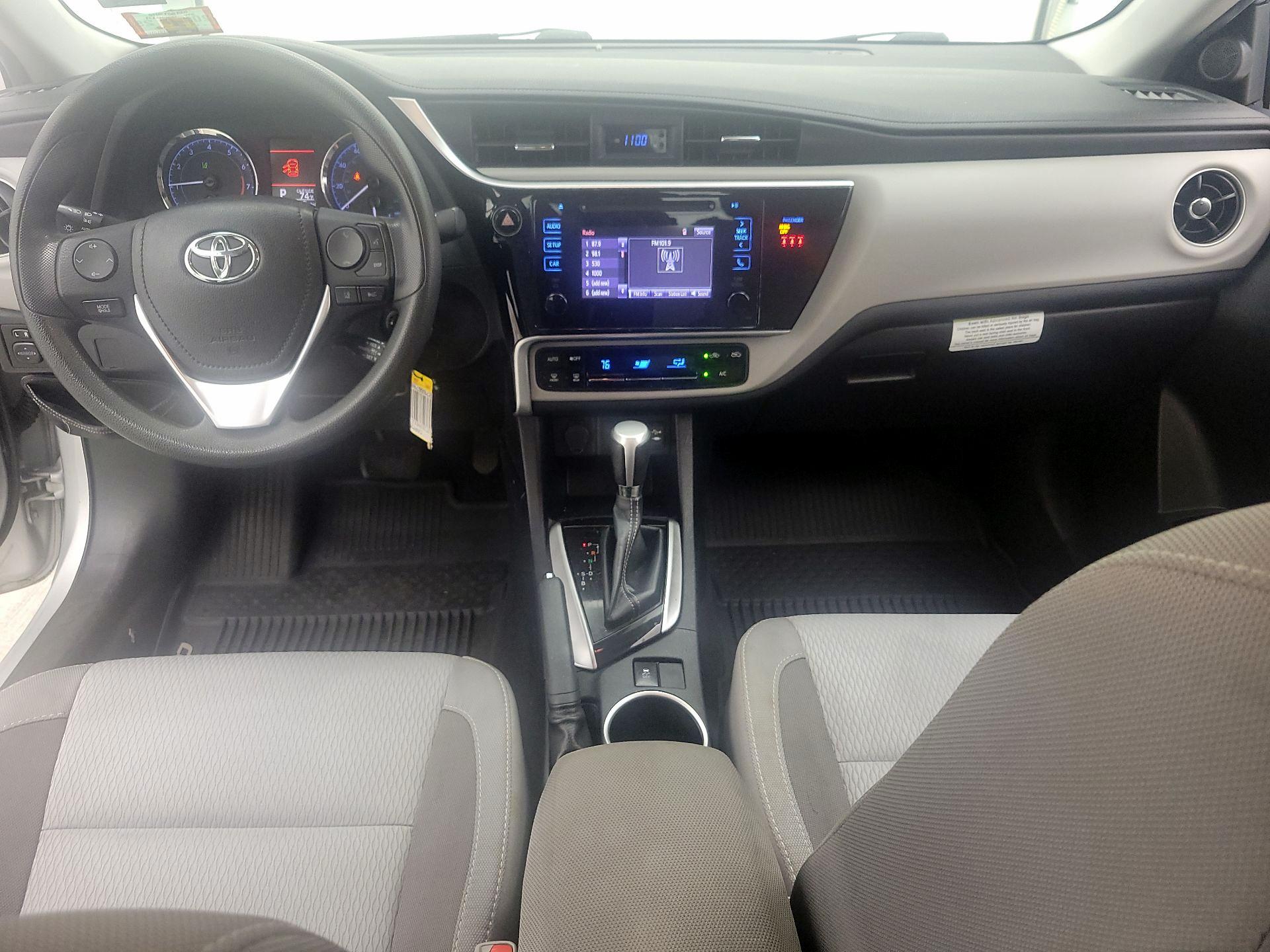 Thumbnail: 2018 Toyota Corolla - 9