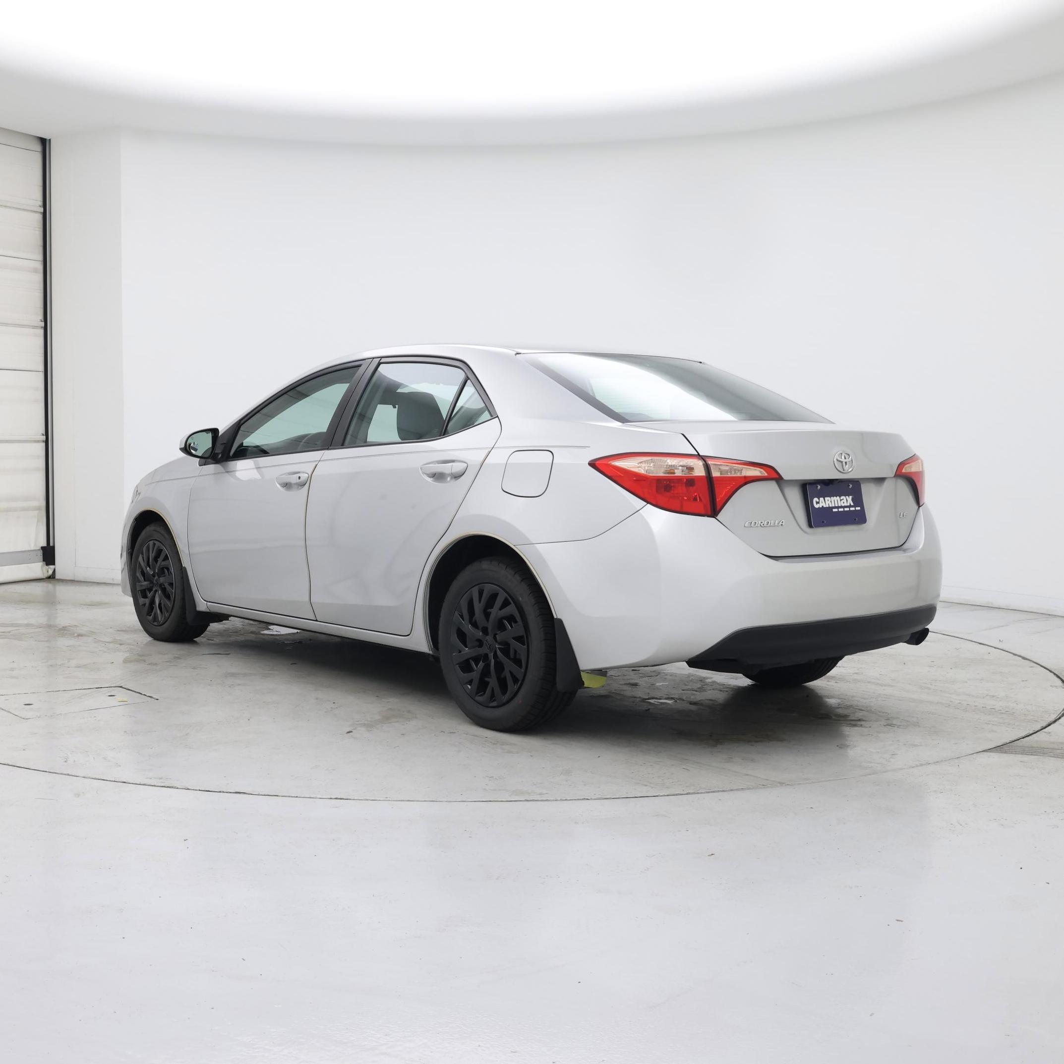 Thumbnail: 2018 Toyota Corolla - 2