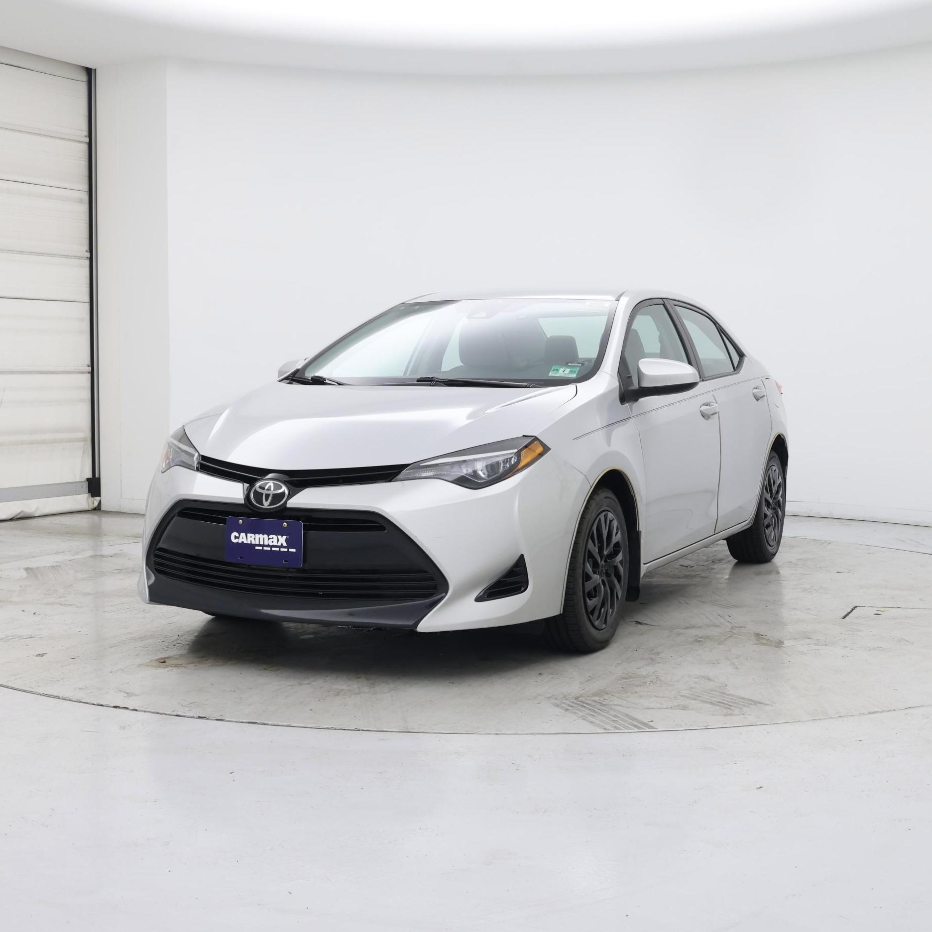 Thumbnail: 2018 Toyota Corolla - 4