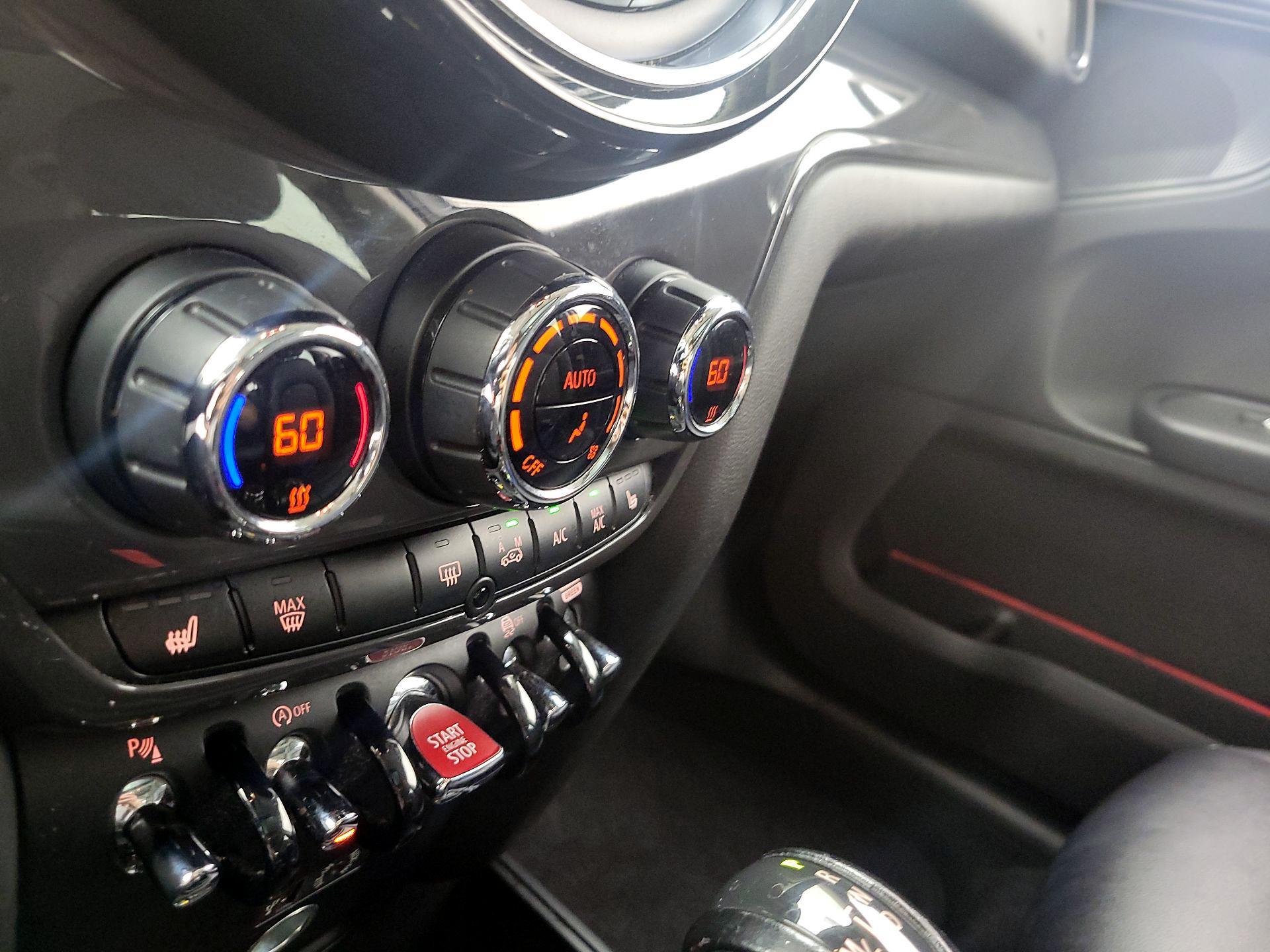 Thumbnail: 2018 MINI Cooper Countryman - 16