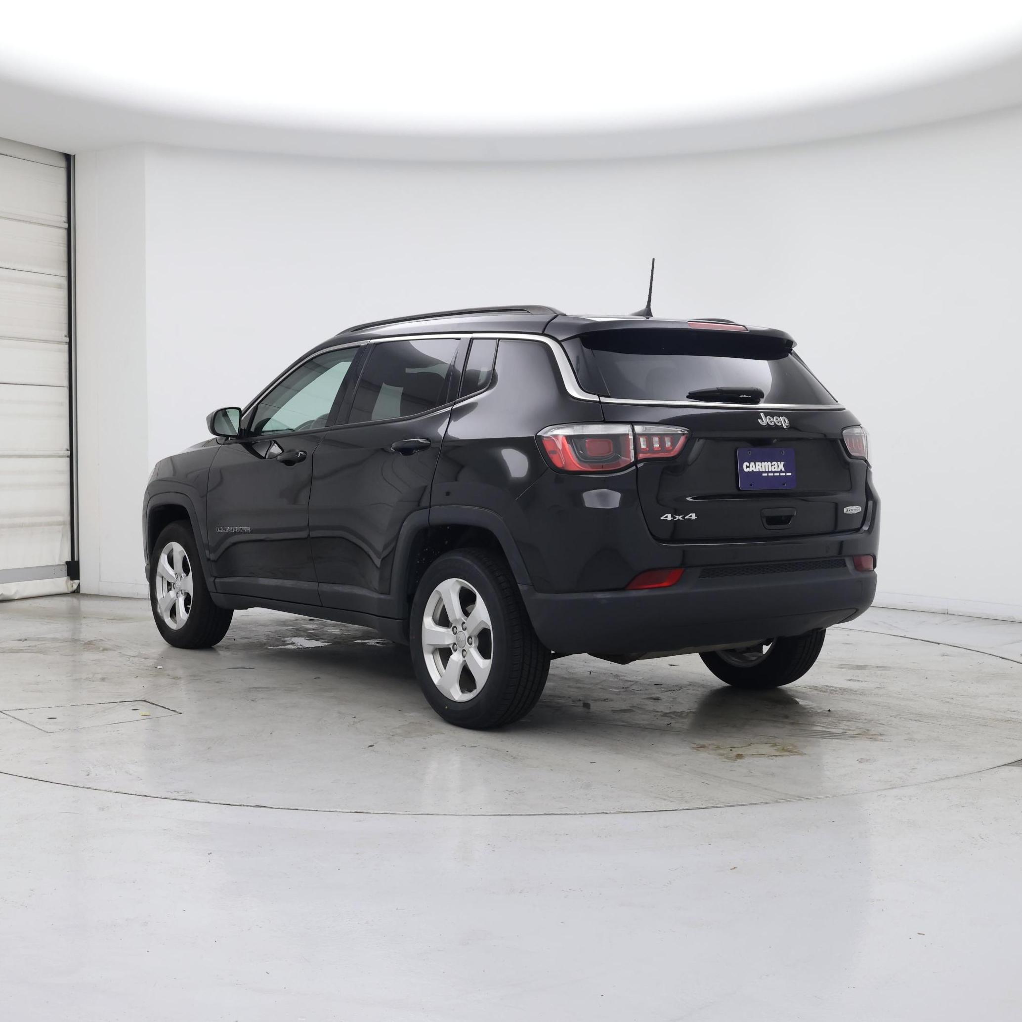 Thumbnail: 2018 Jeep Compass - 2
