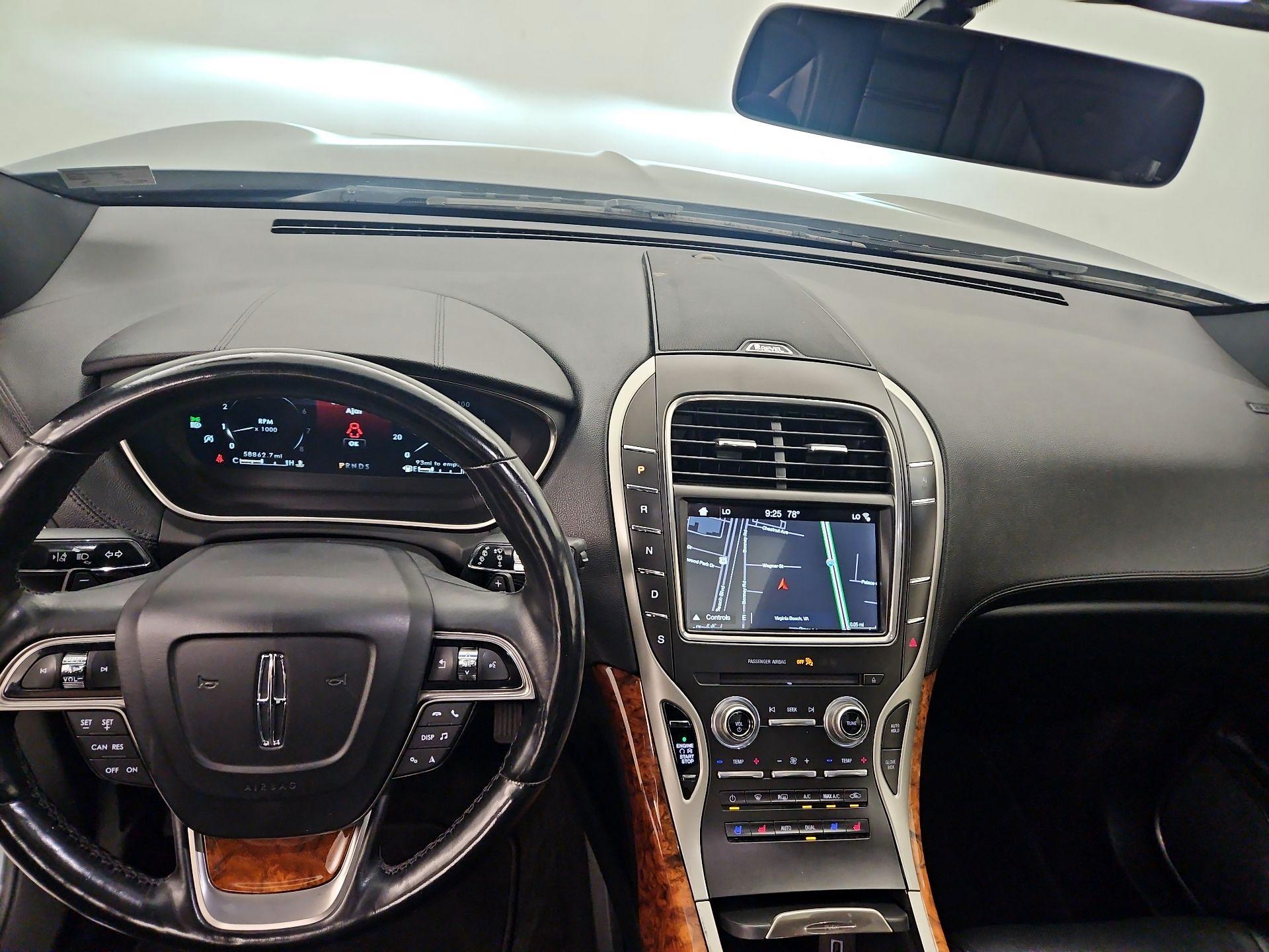 Thumbnail: 2019 Lincoln Nautilus - 9