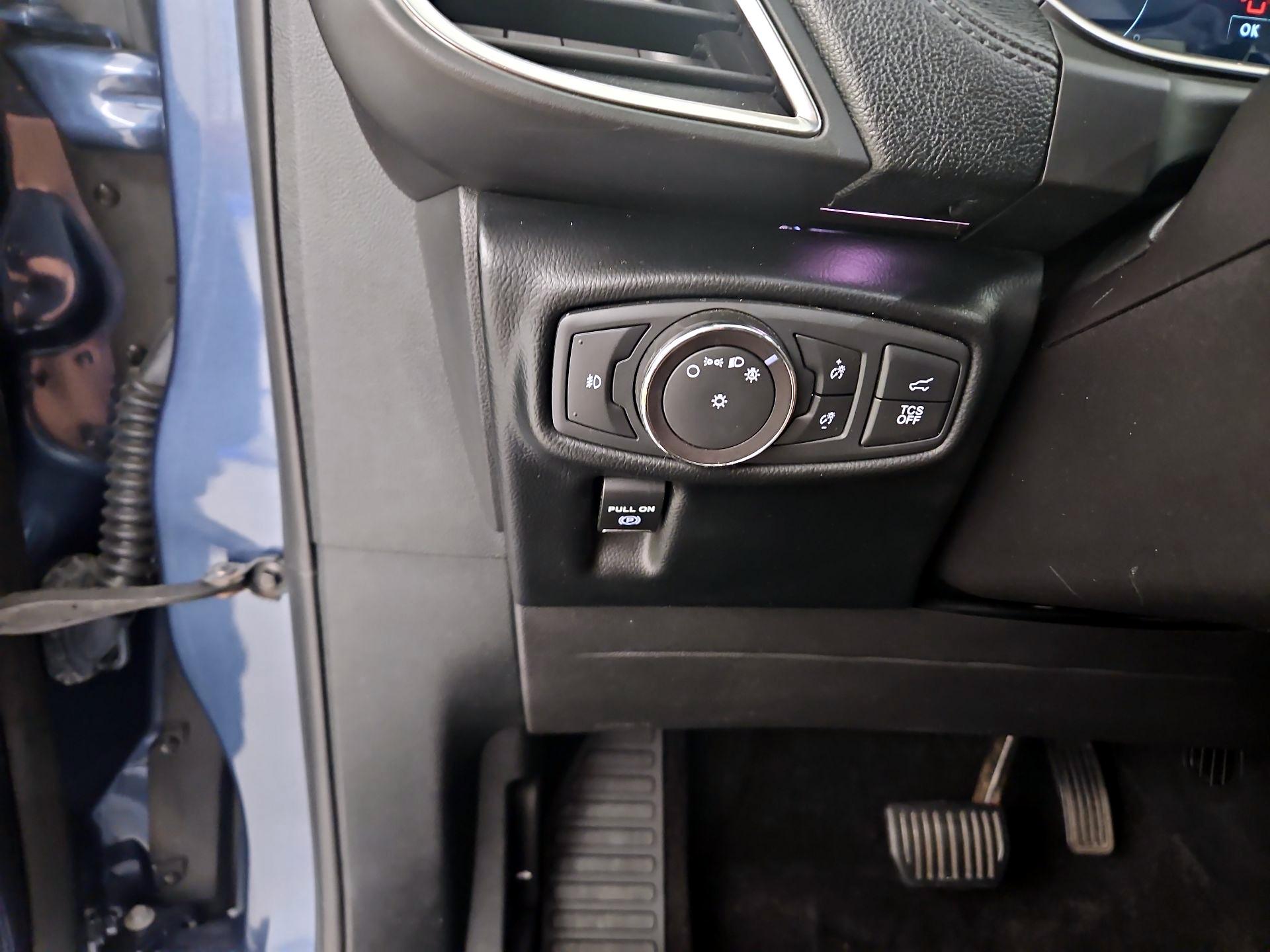 Thumbnail: 2019 Lincoln Nautilus - 13