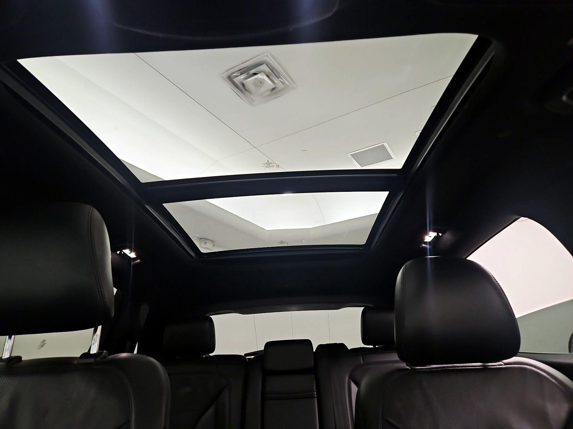 Thumbnail: 2019 Lincoln Nautilus - 20