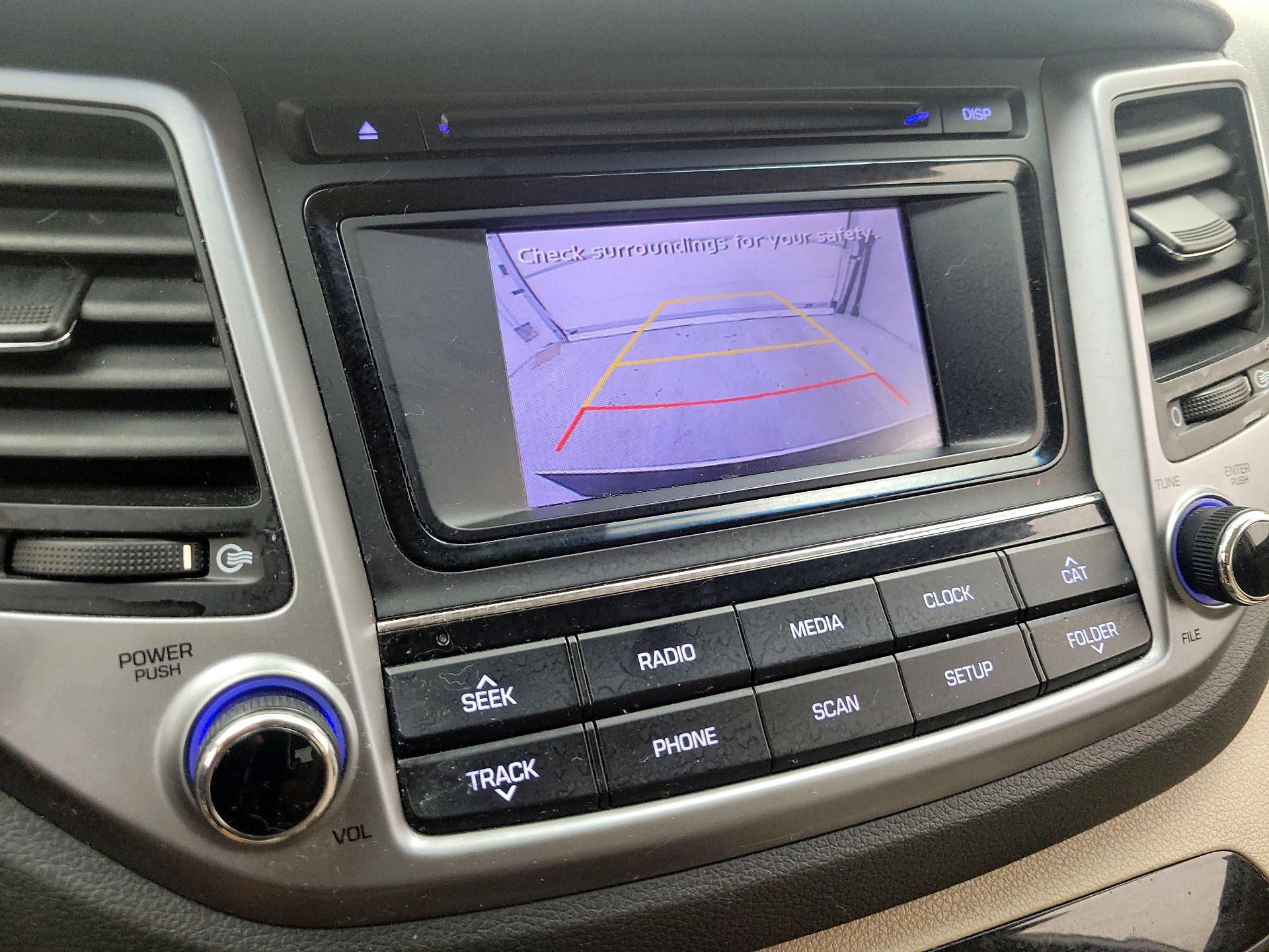 Thumbnail: 2016 Hyundai Tucson - 14
