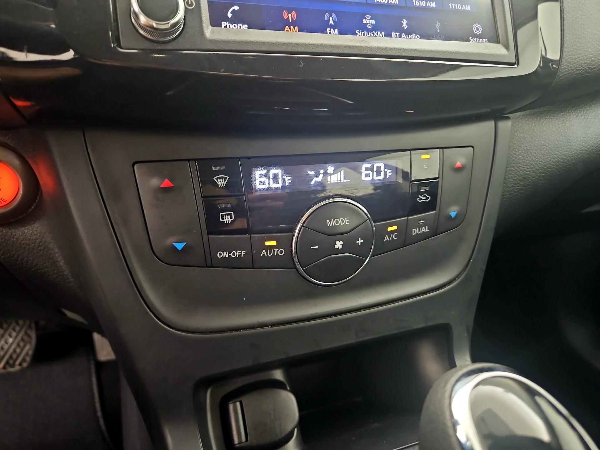 Thumbnail: 2019 Nissan Sentra - 16
