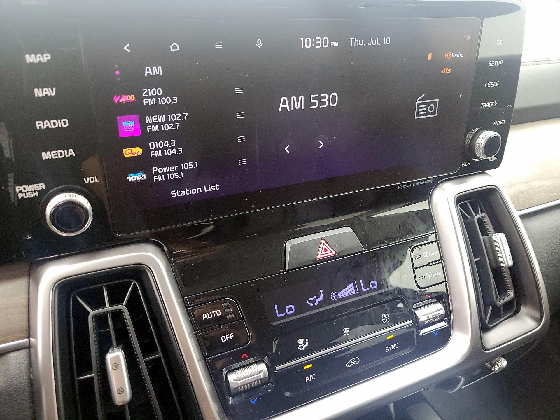 Thumbnail: 2023 Kia Sorento - 15