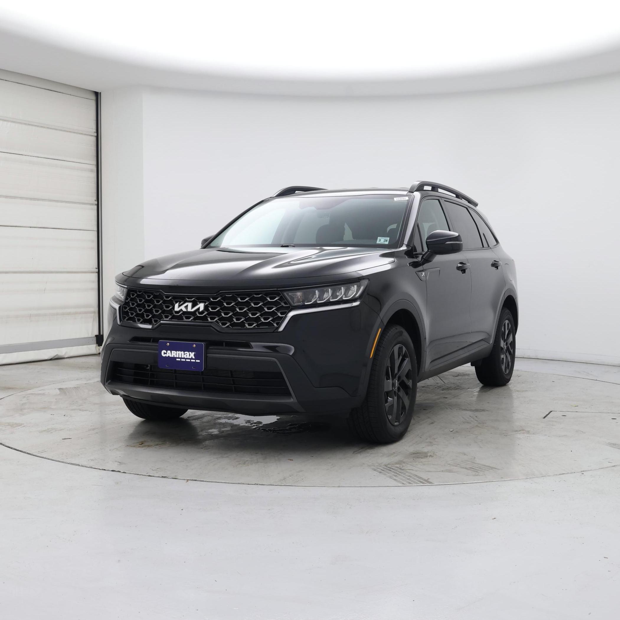 Thumbnail: 2023 Kia Sorento - 4