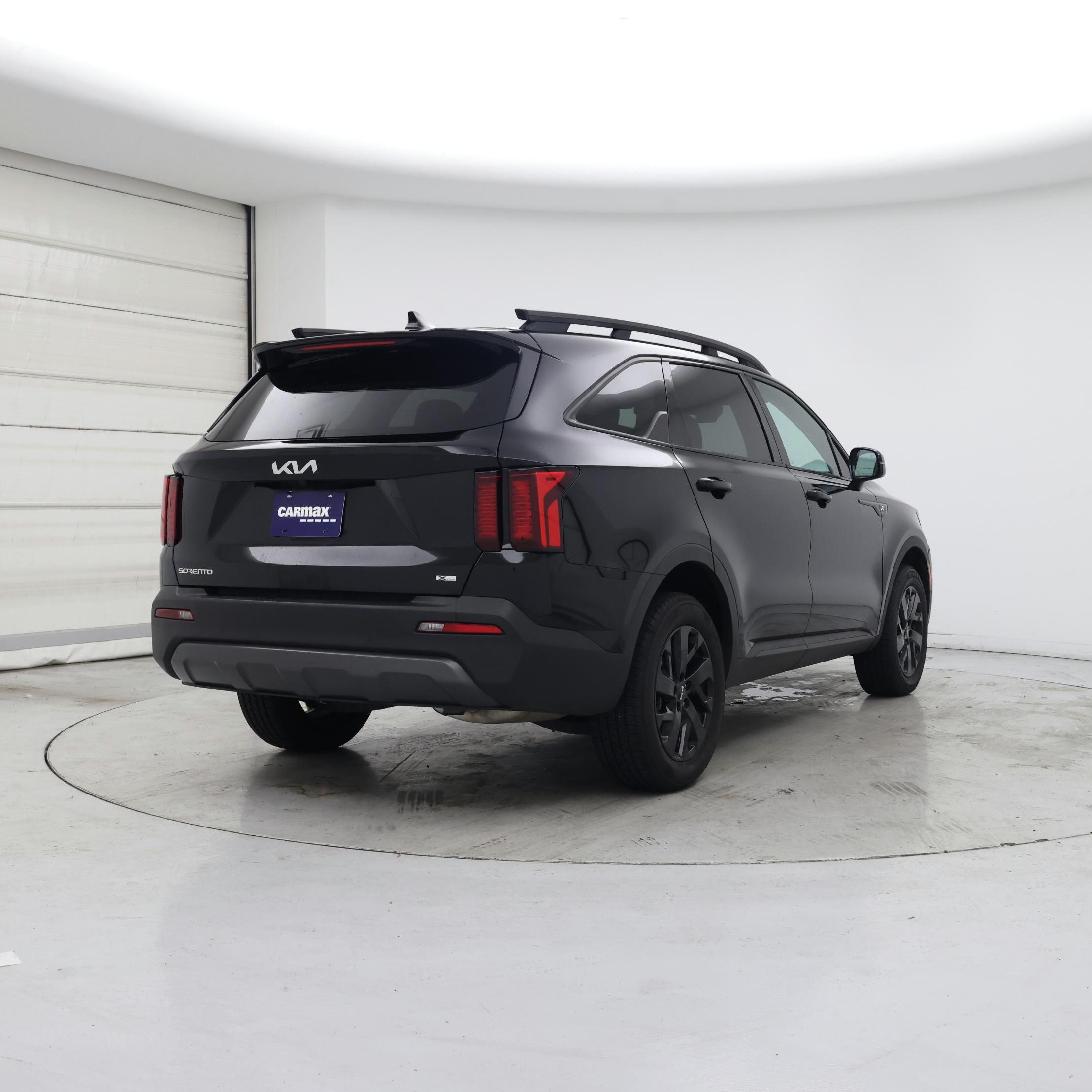 Thumbnail: 2023 Kia Sorento - 8