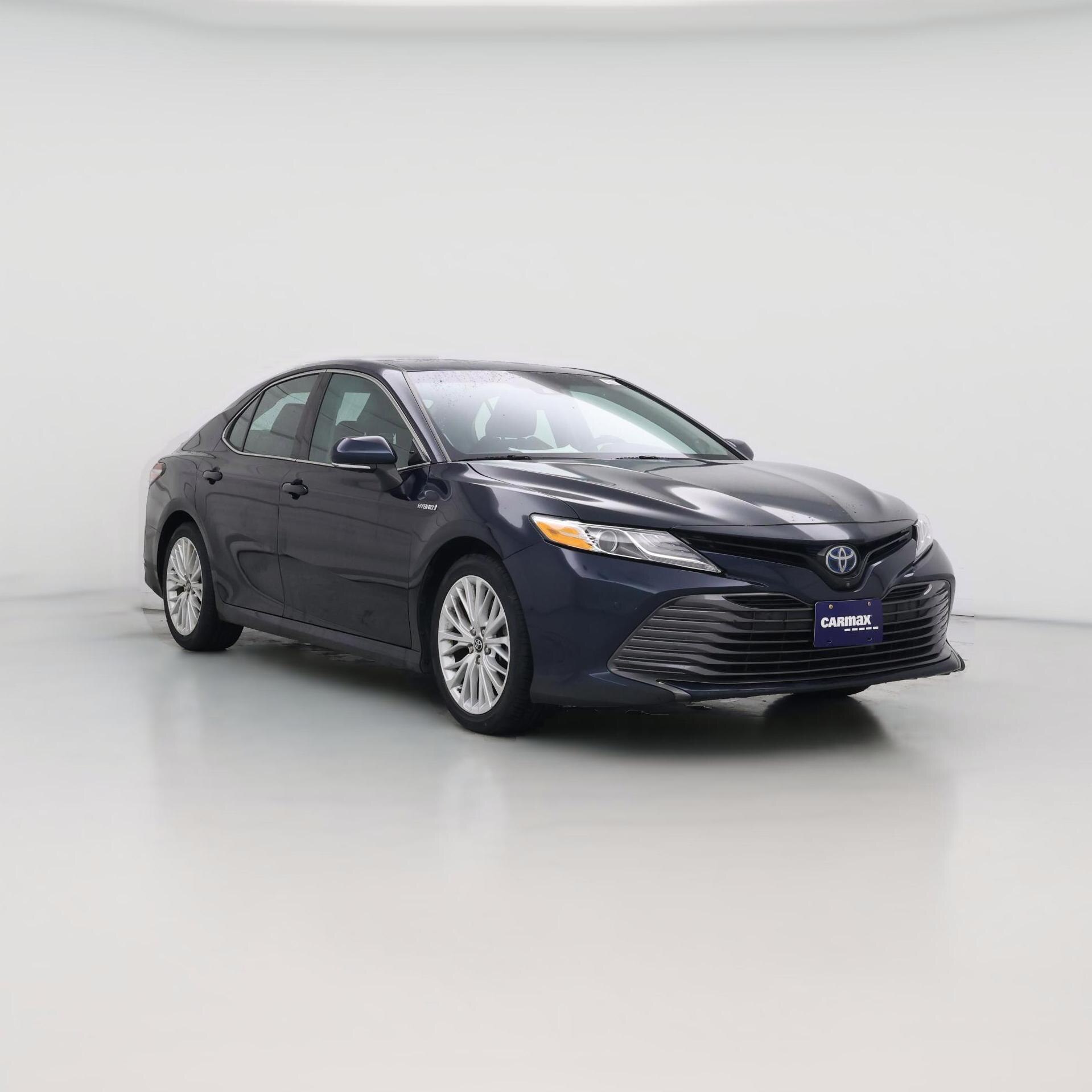 Thumbnail: 2018 Toyota Camry - 1