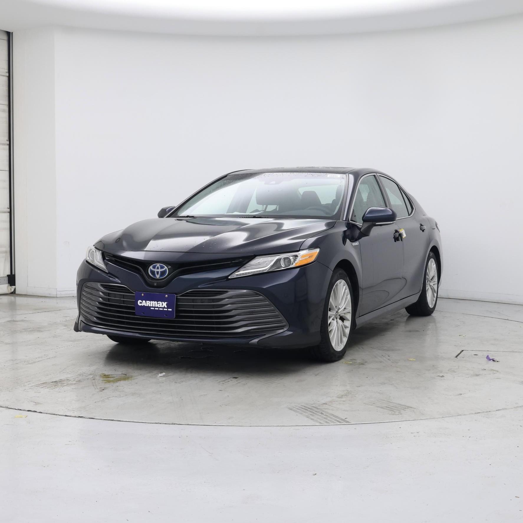 Thumbnail: 2018 Toyota Camry - 4