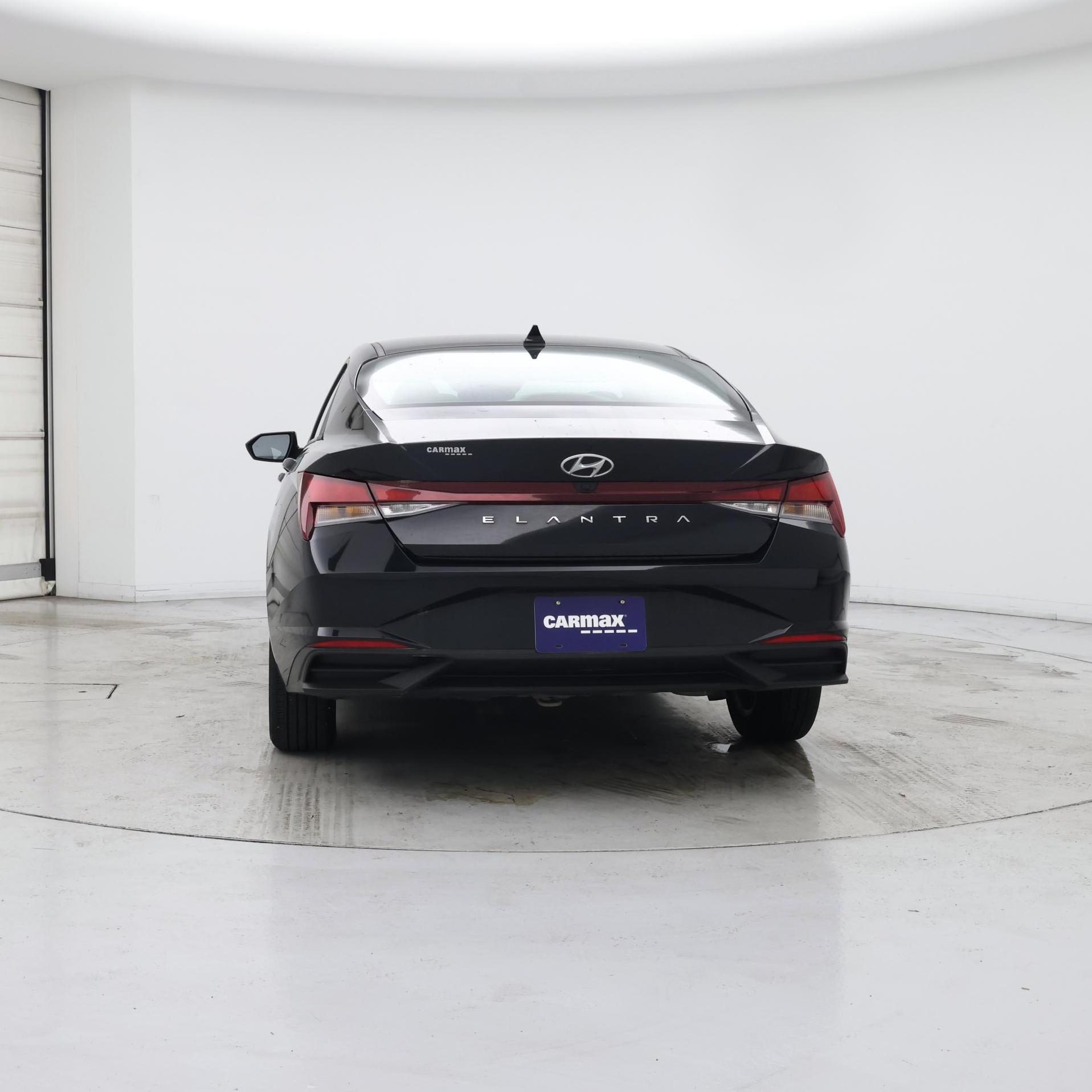 Thumbnail: 2023 Hyundai Elantra - 6