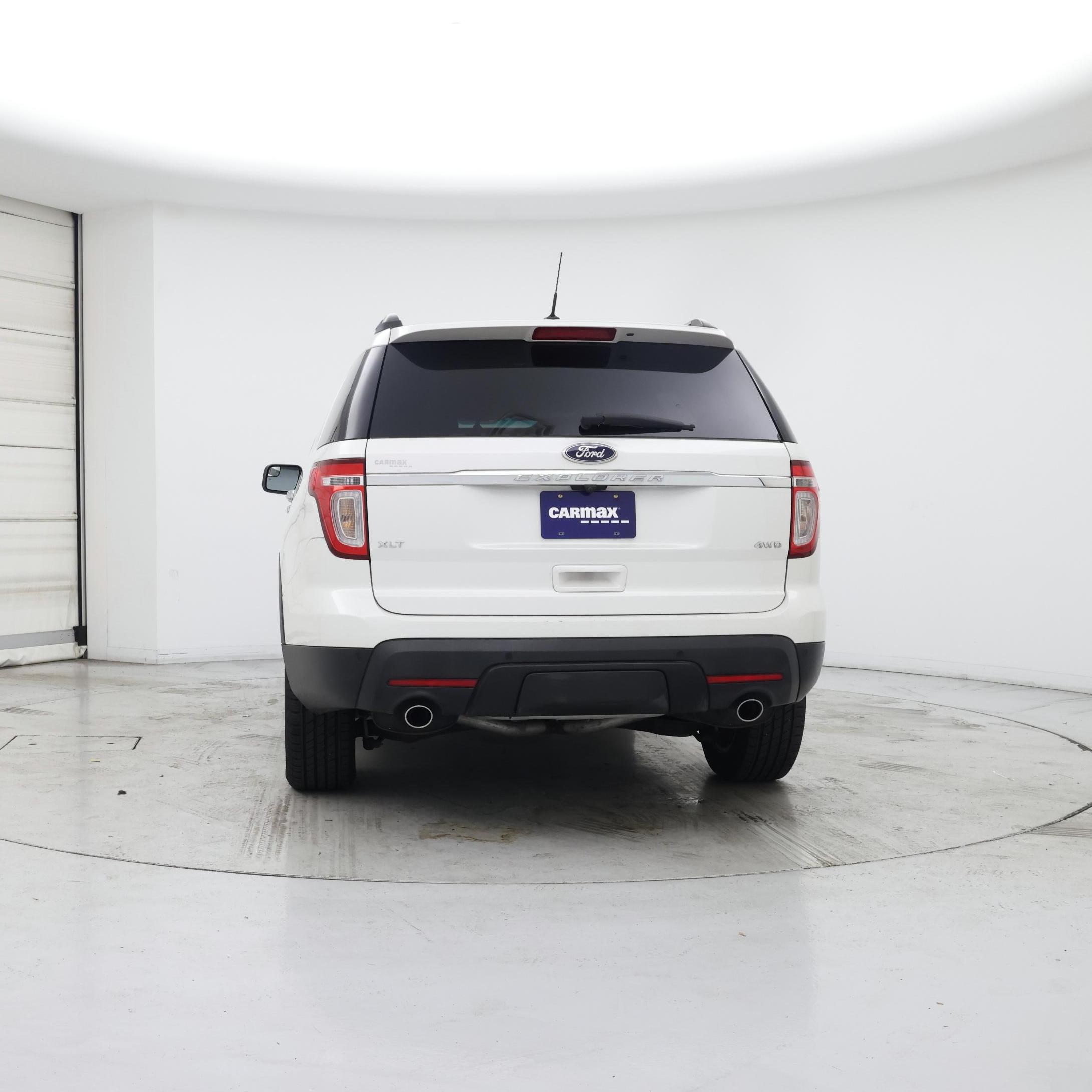 Thumbnail: 2014 Ford Explorer - 6