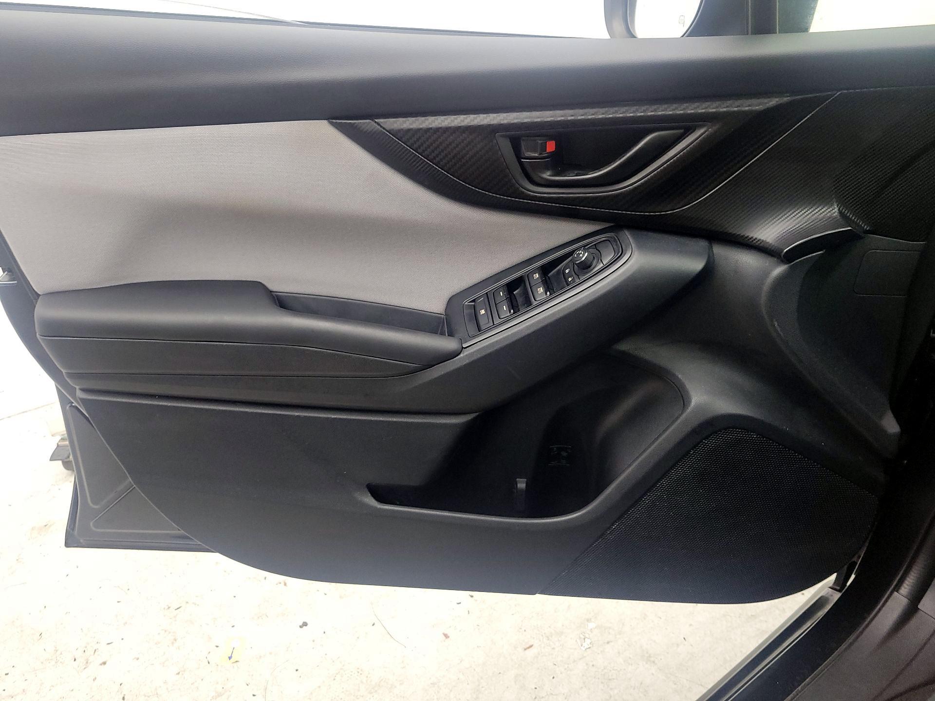Thumbnail: 2019 Subaru Crosstrek - 12