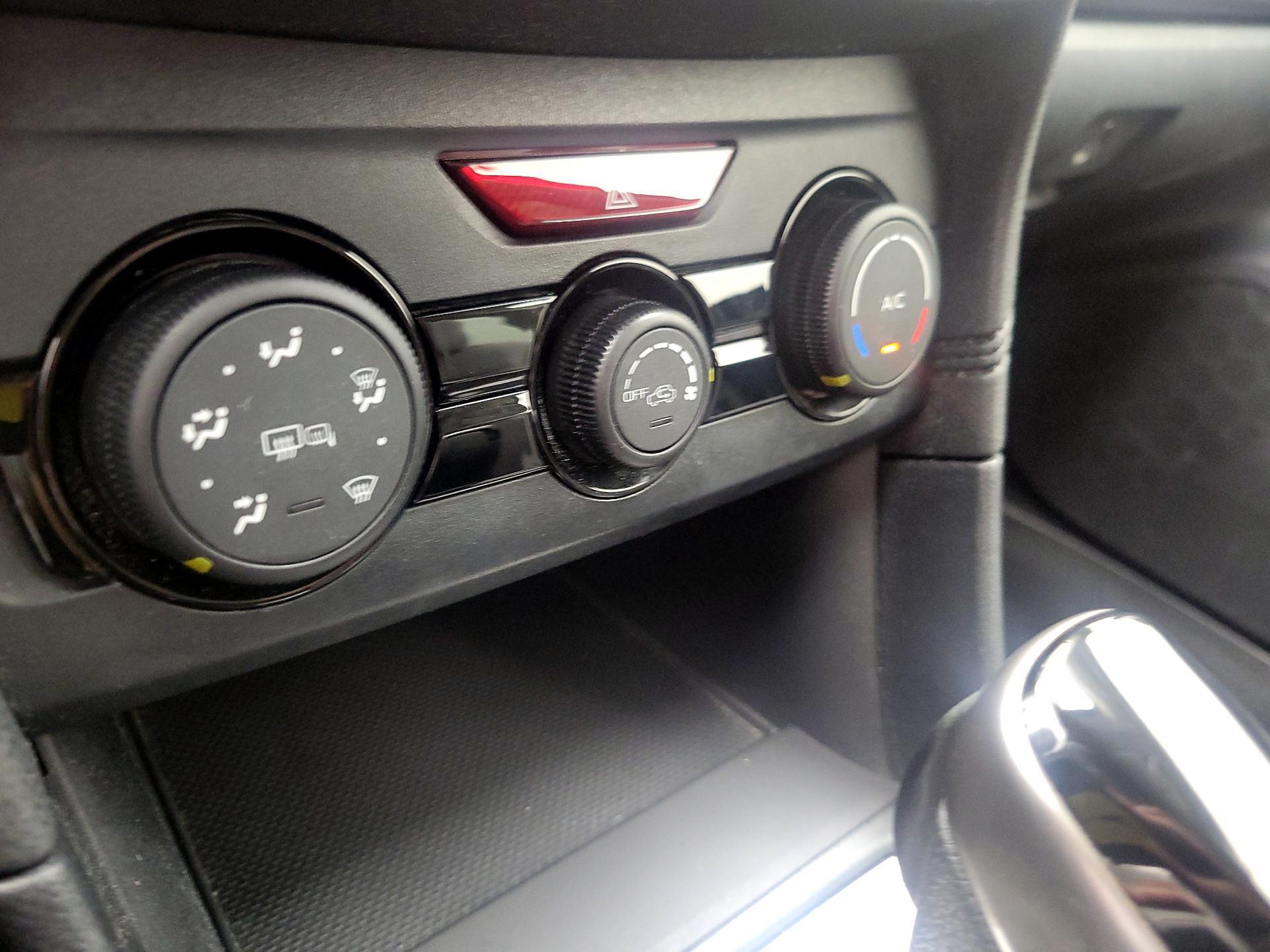 Thumbnail: 2019 Subaru Crosstrek - 16