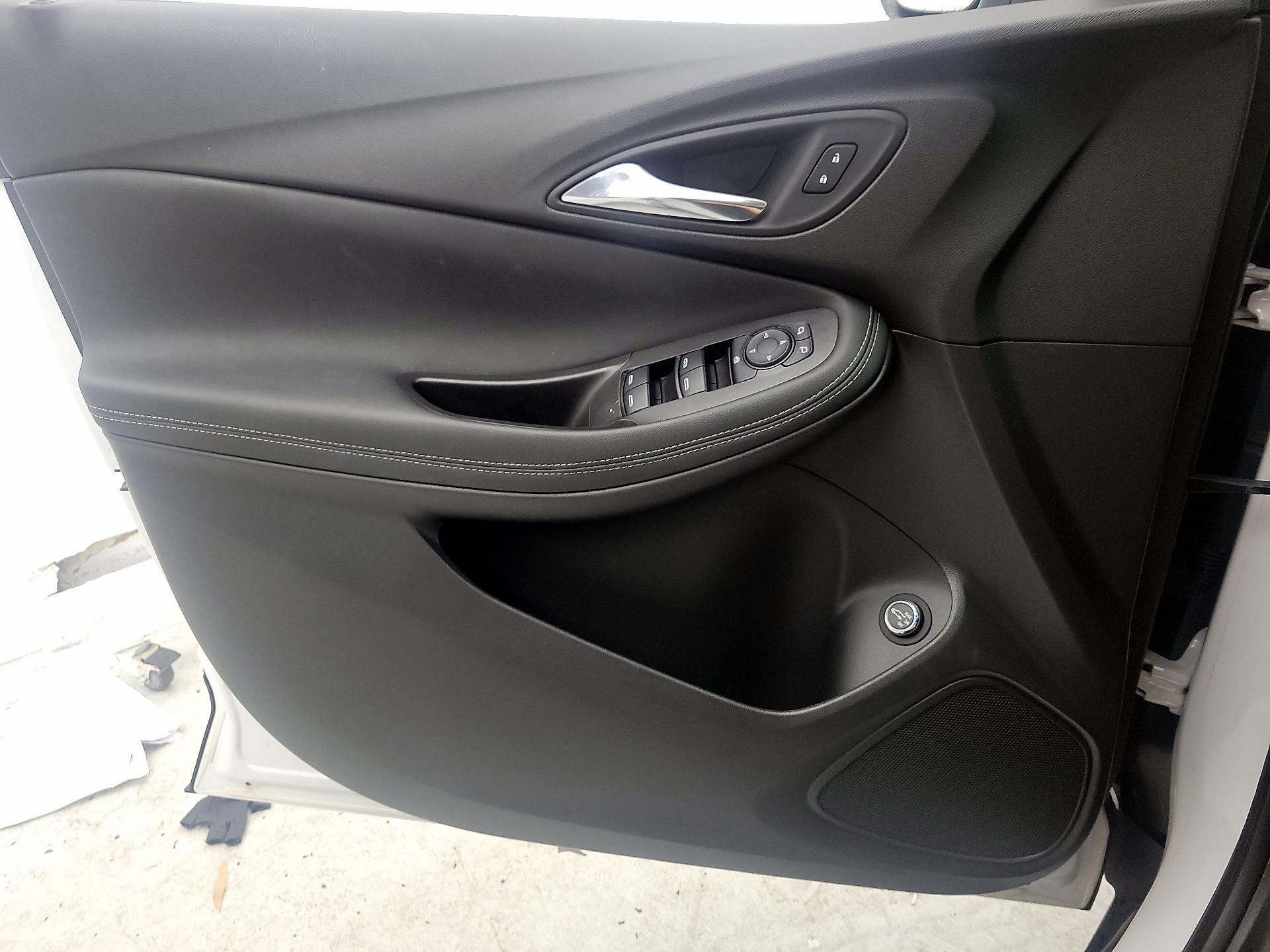 Thumbnail: 2021 Buick Encore GX - 12