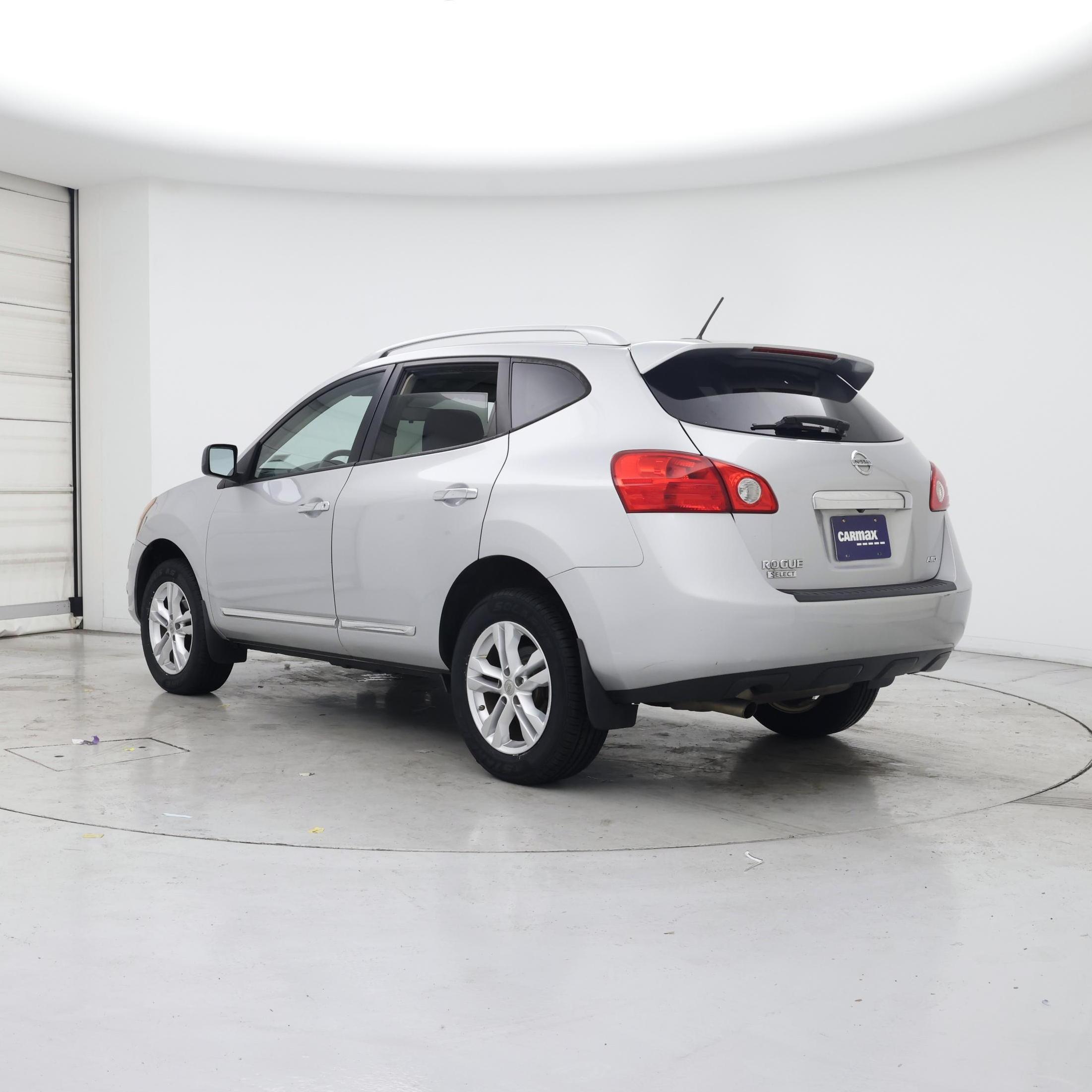 Thumbnail: 2015 Nissan Rogue - 2
