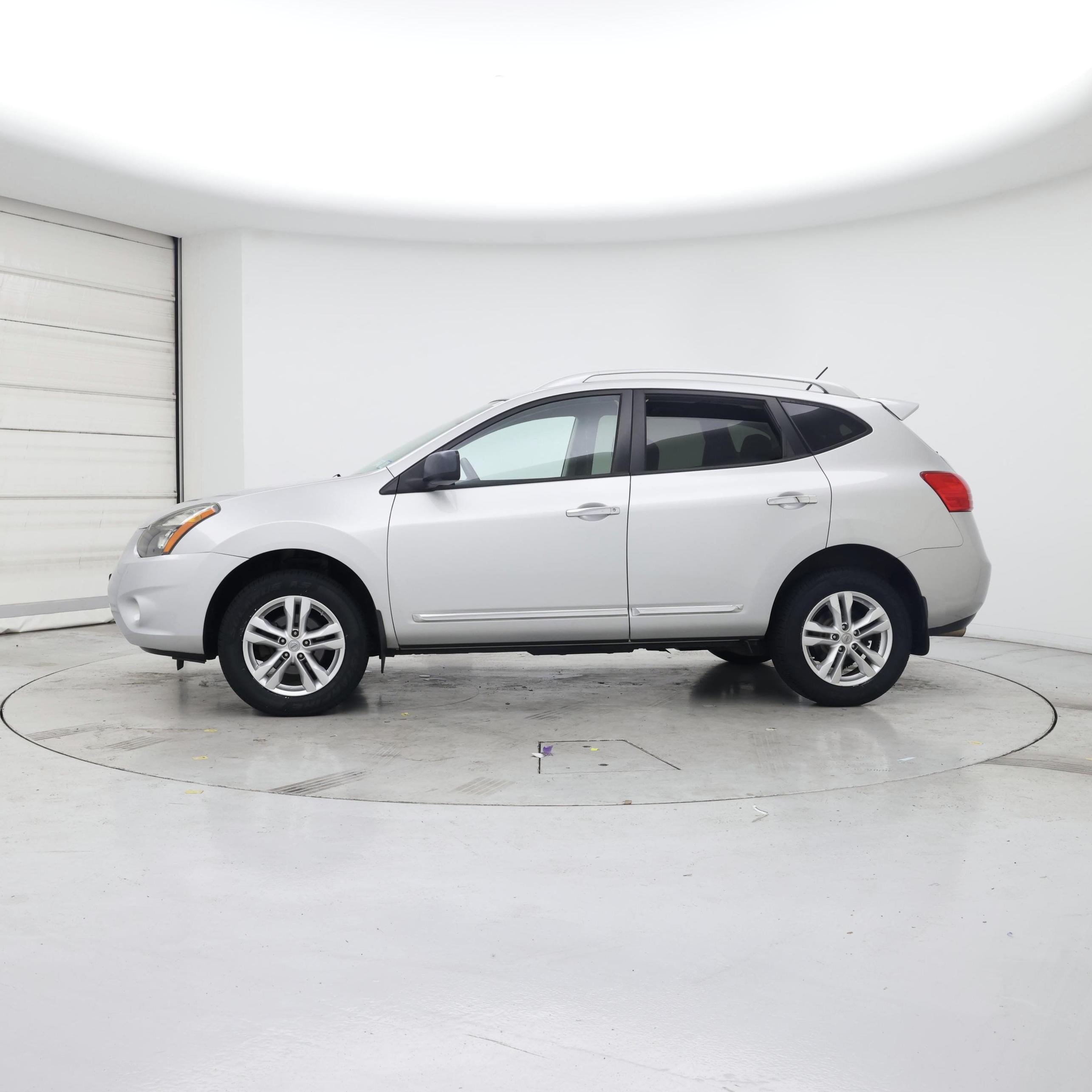 Thumbnail: 2015 Nissan Rogue - 3