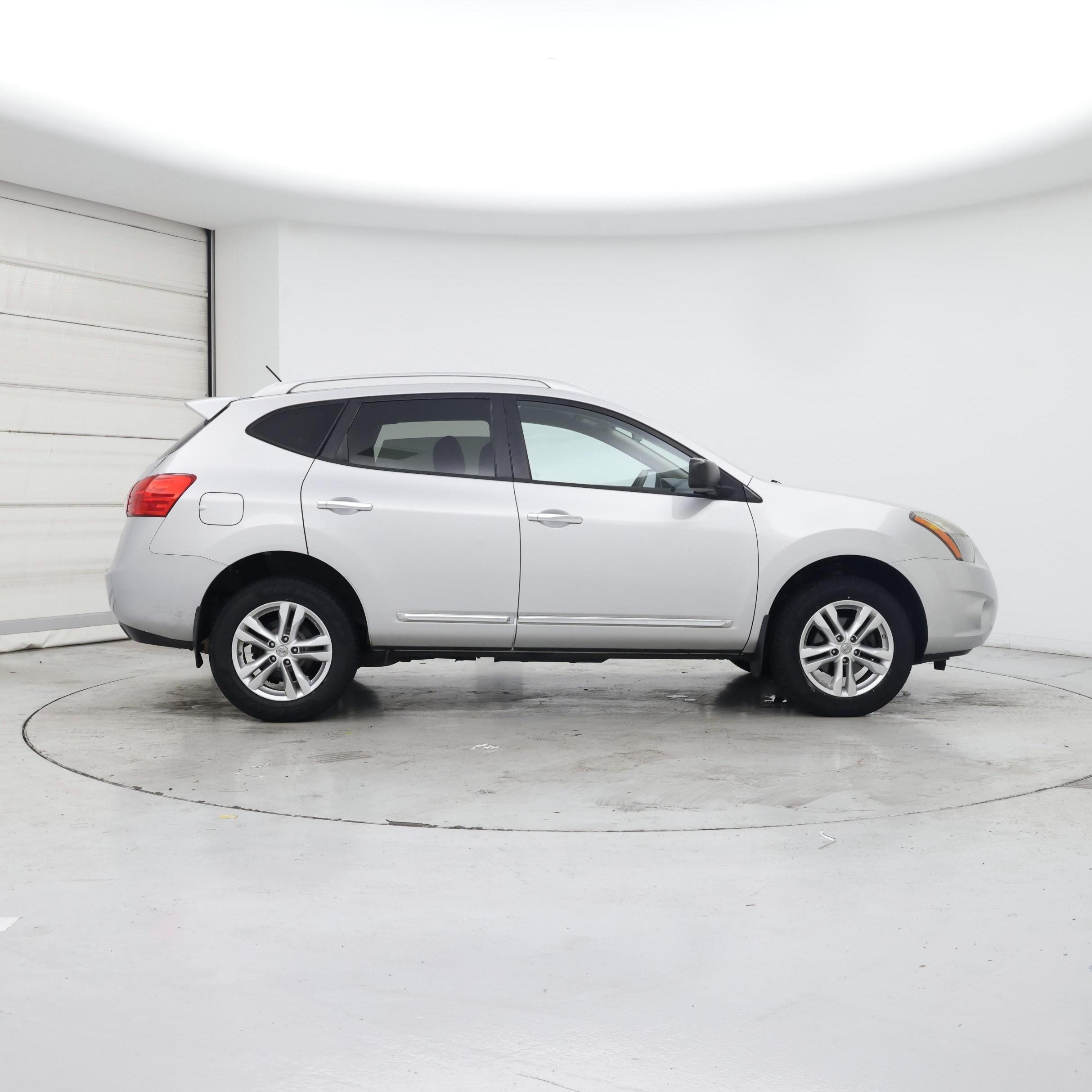 Thumbnail: 2015 Nissan Rogue - 7