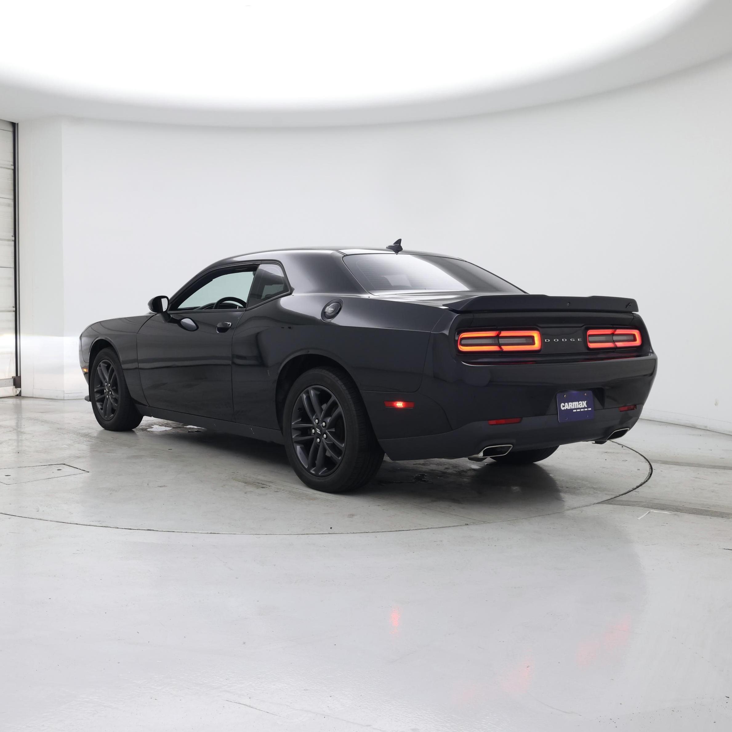 Thumbnail: 2019 Dodge Challenger - 2