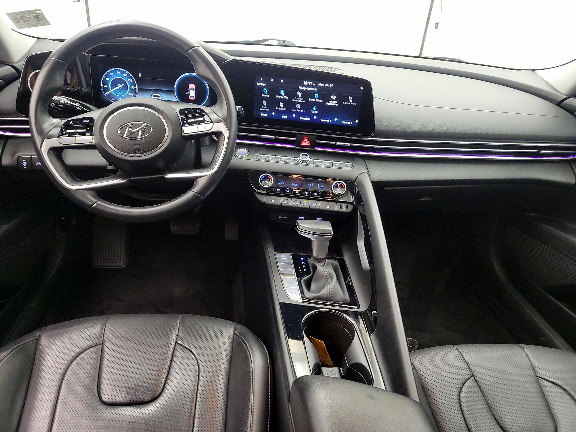 Thumbnail: 2022 Hyundai Elantra - 9