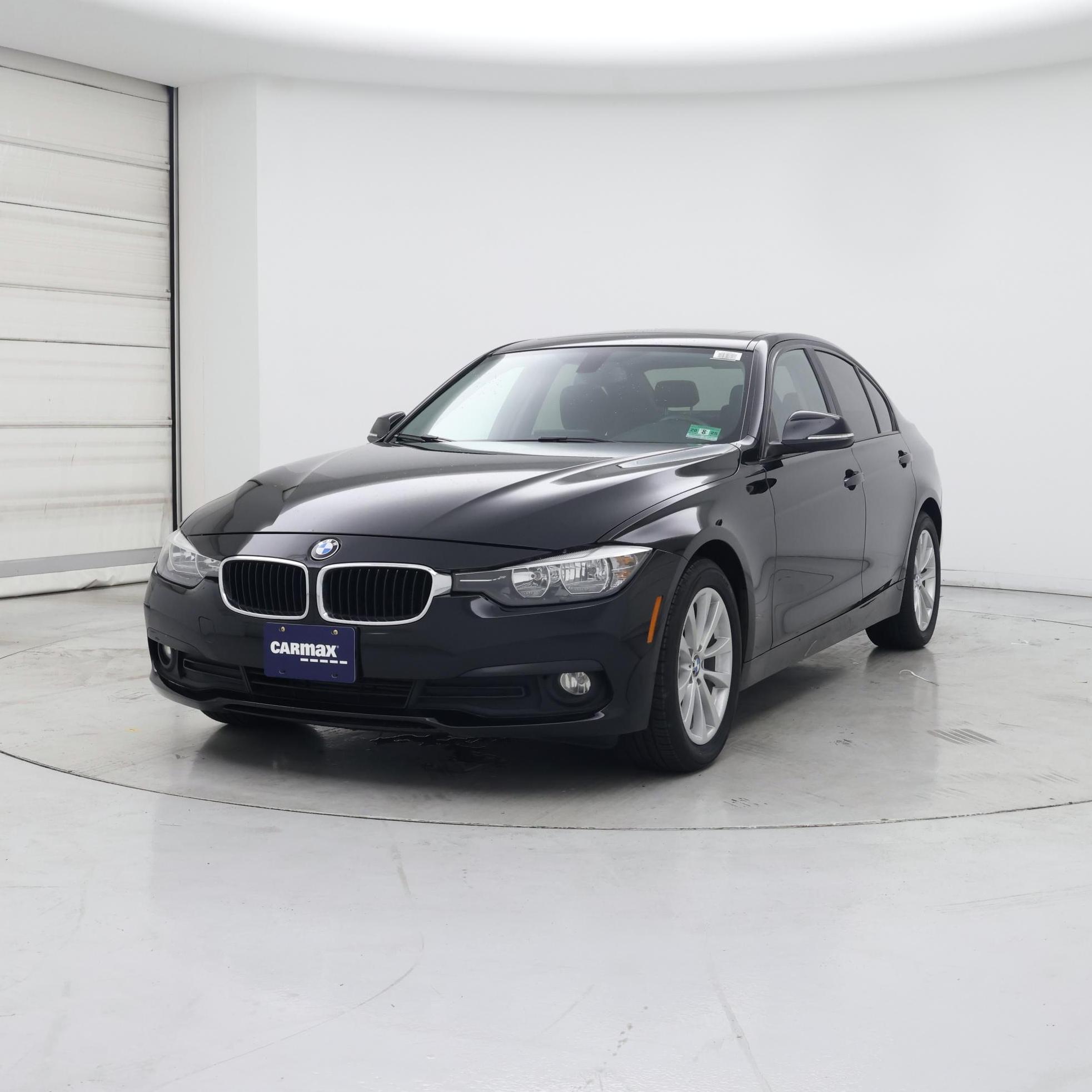 Thumbnail: 2016 BMW 3 Series - 4