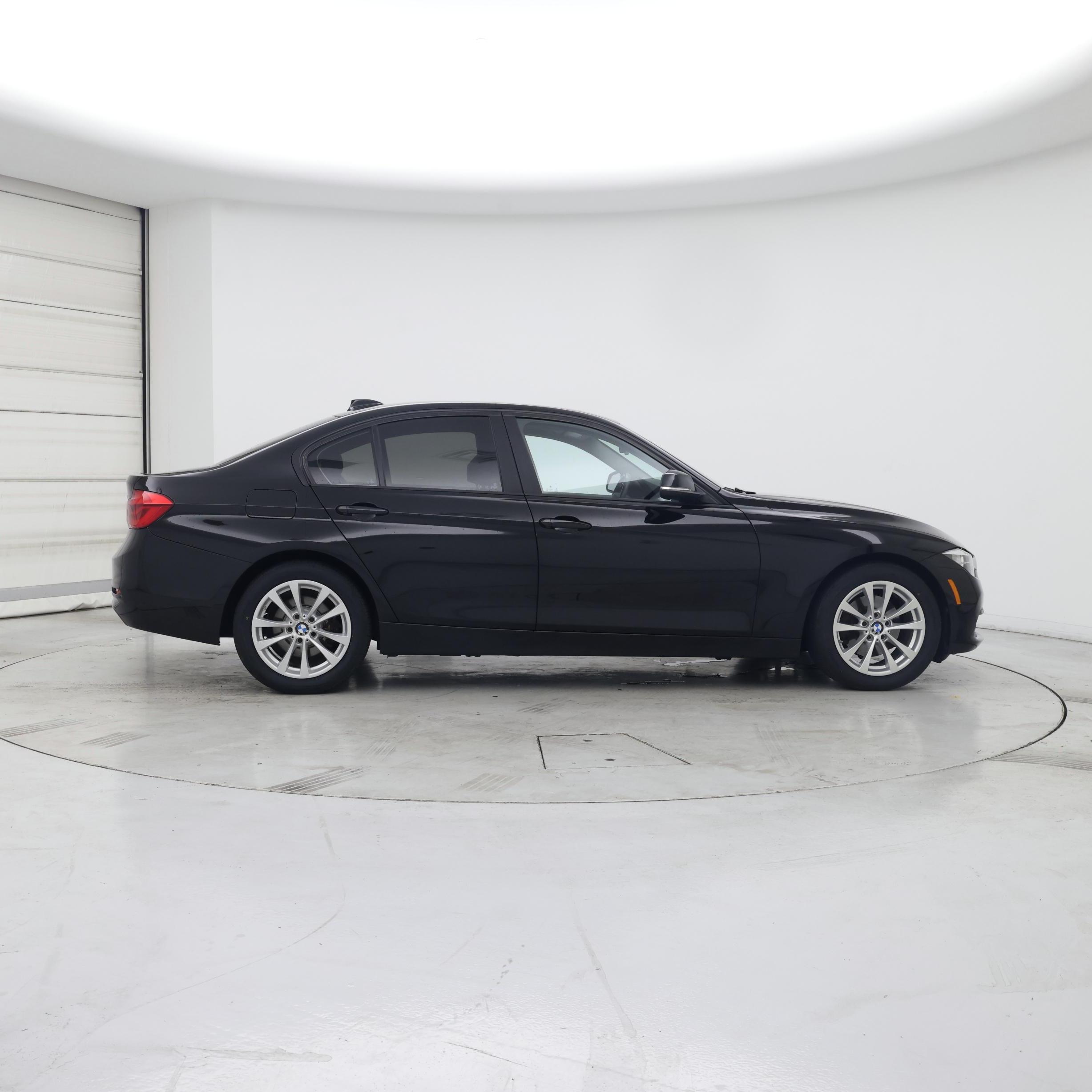 Thumbnail: 2016 BMW 3 Series - 7