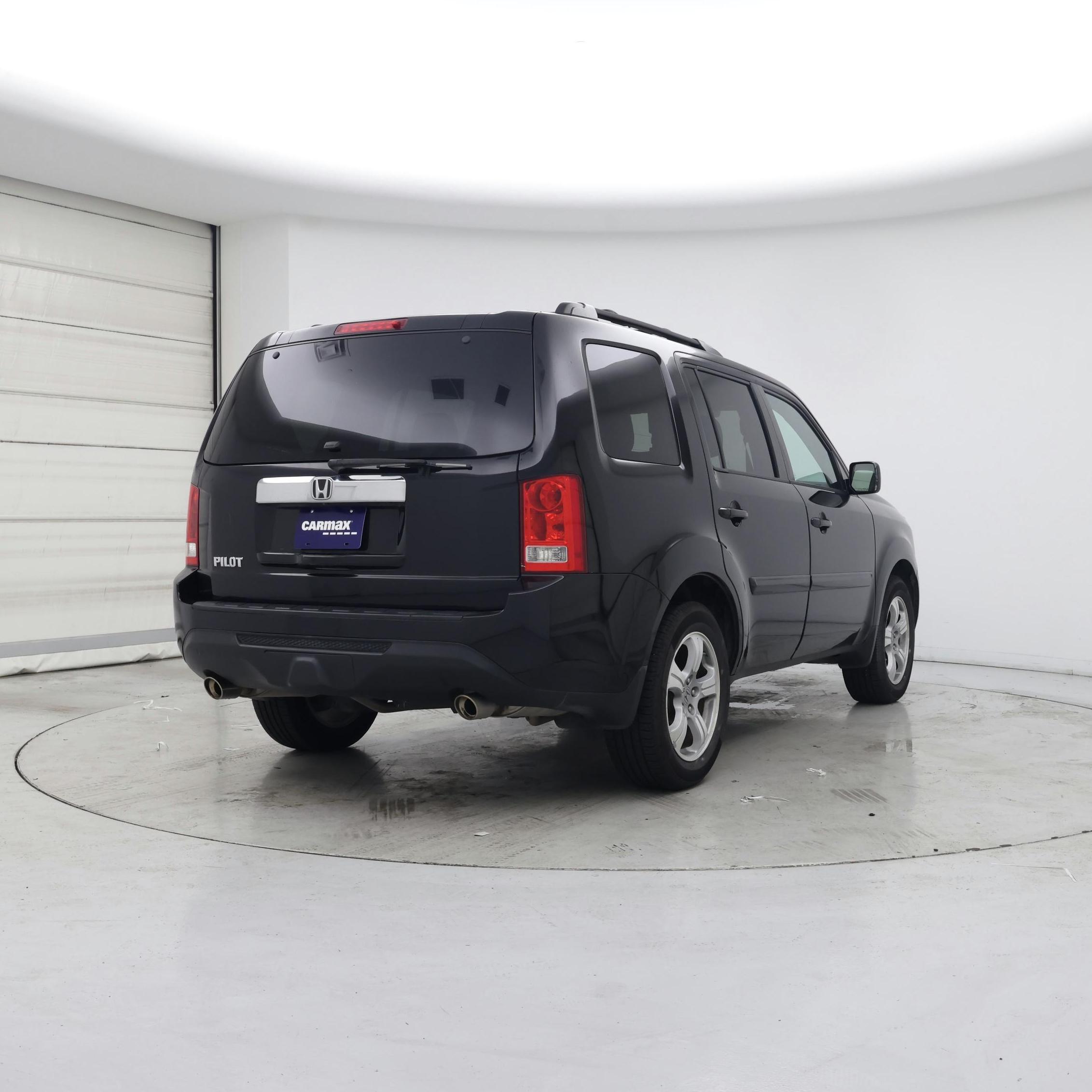 Thumbnail: 2015 Honda Pilot - 8