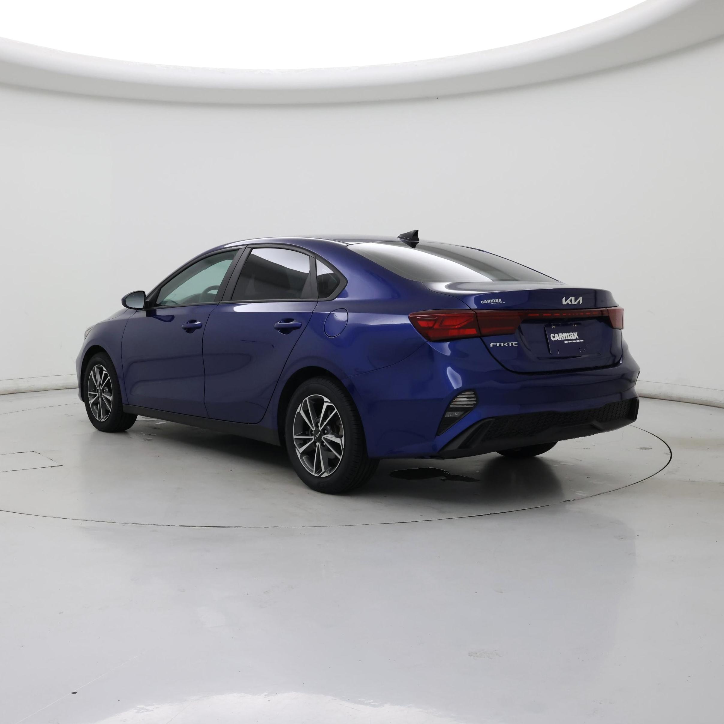 Thumbnail: 2022 Kia Forte - 2